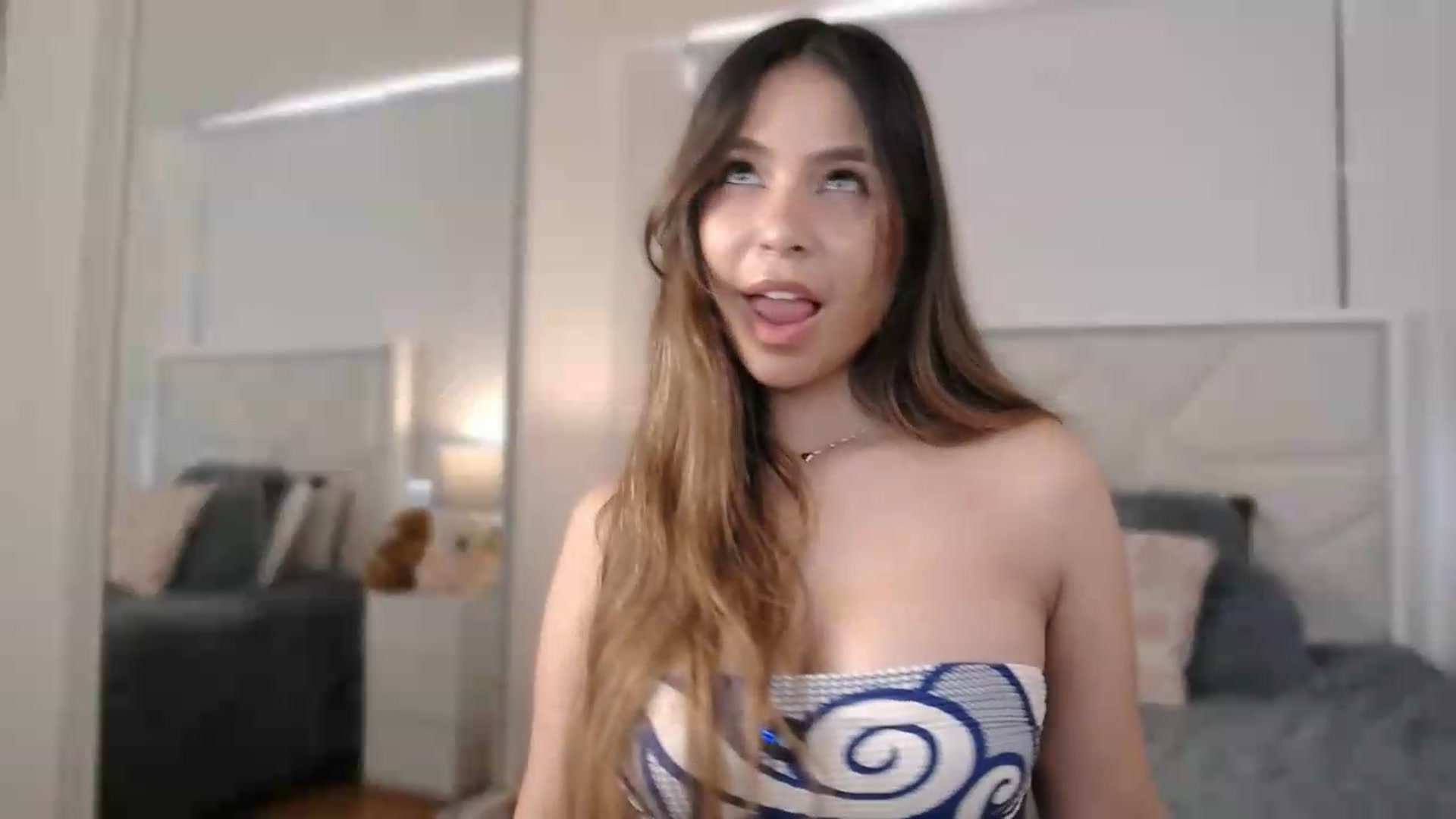 Gallery image thumbnail from Megui's myfreecams stream on, 05/05/2026, 12:21 image 8 of 20