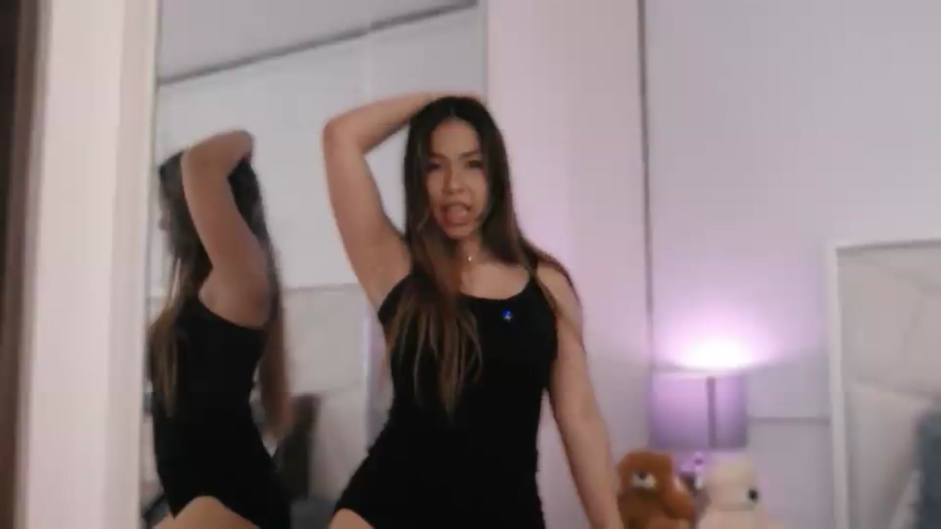 Gallery image thumbnail from Megui's myfreecams stream on, 05/27/2026, 10:53 image 4 of 20