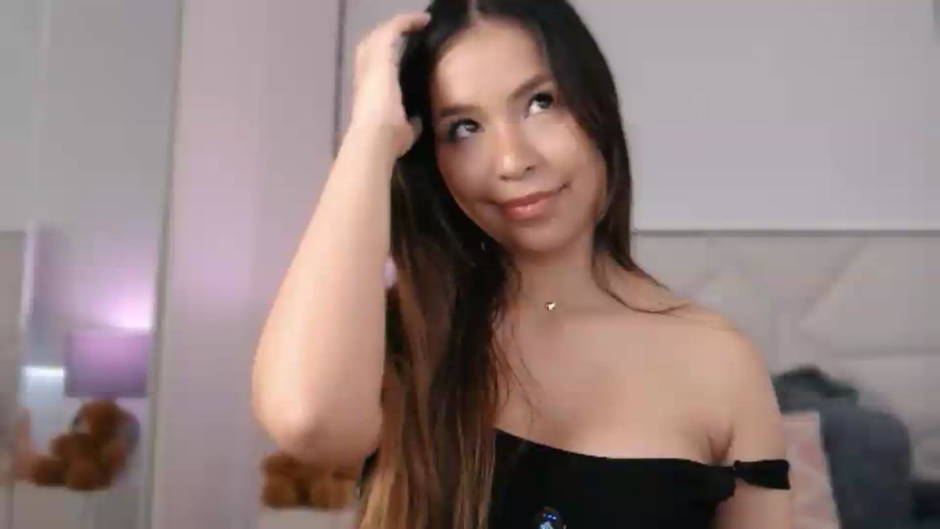 Gallery image thumbnail from Megui's myfreecams stream on, 05/27/2026, 12:57 image 20 of 20