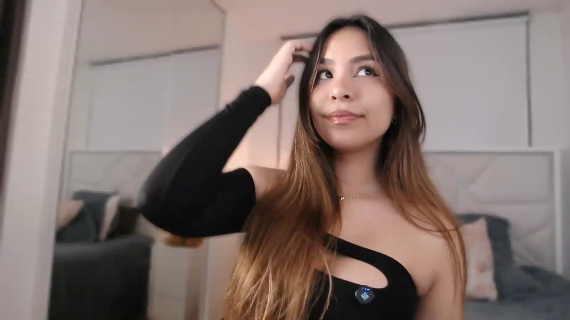 Gallery image thumbnail from Megui's myfreecams stream on, 06/09/2026, 24:47 image 9 of 20