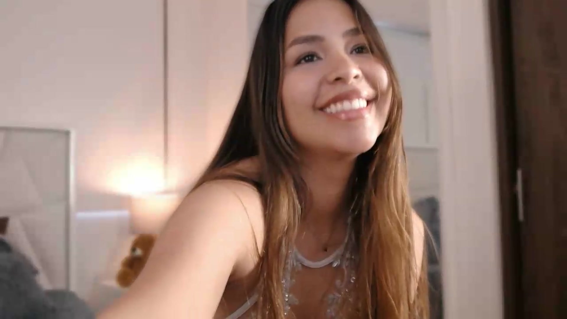 Gallery image thumbnail from Megui's myfreecams stream on, 06/23/2026, 11:42 image 19 of 20