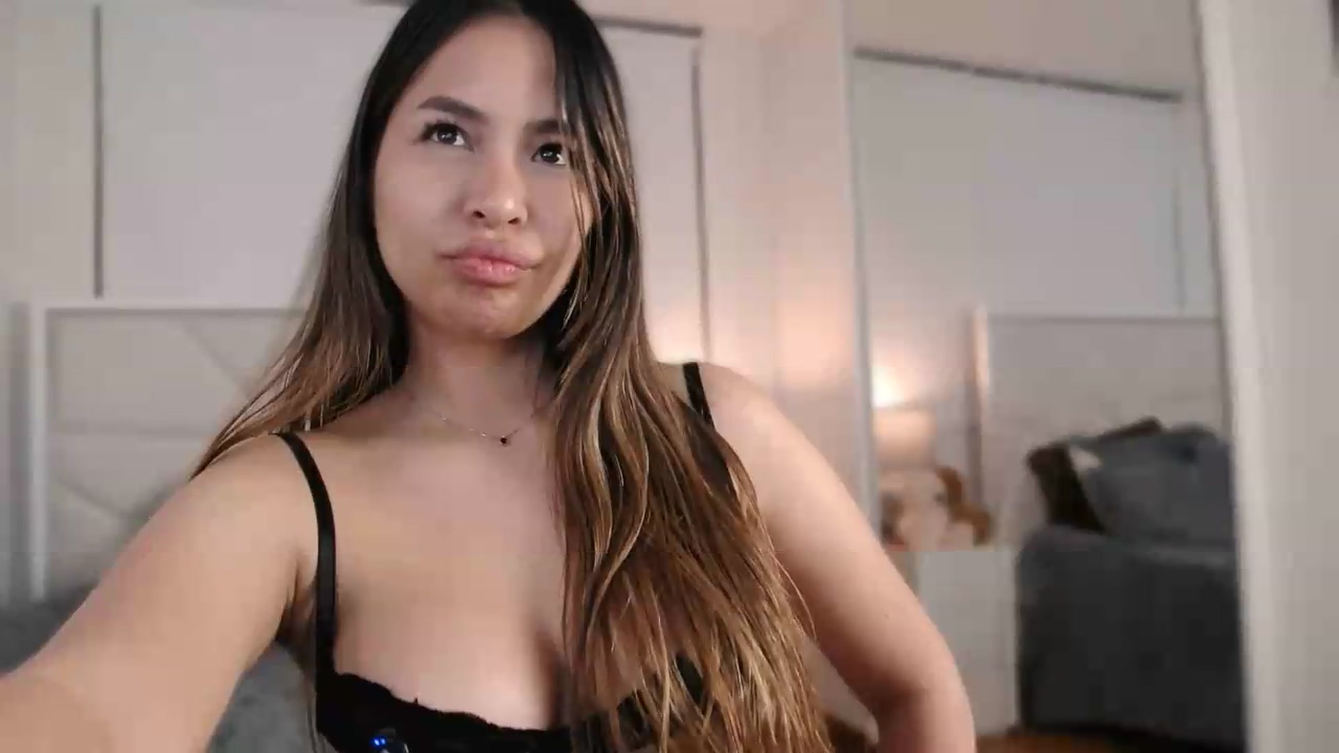 Gallery image thumbnail from Megui's myfreecams stream on, 06/24/2026, 04:49 image 3 of 20