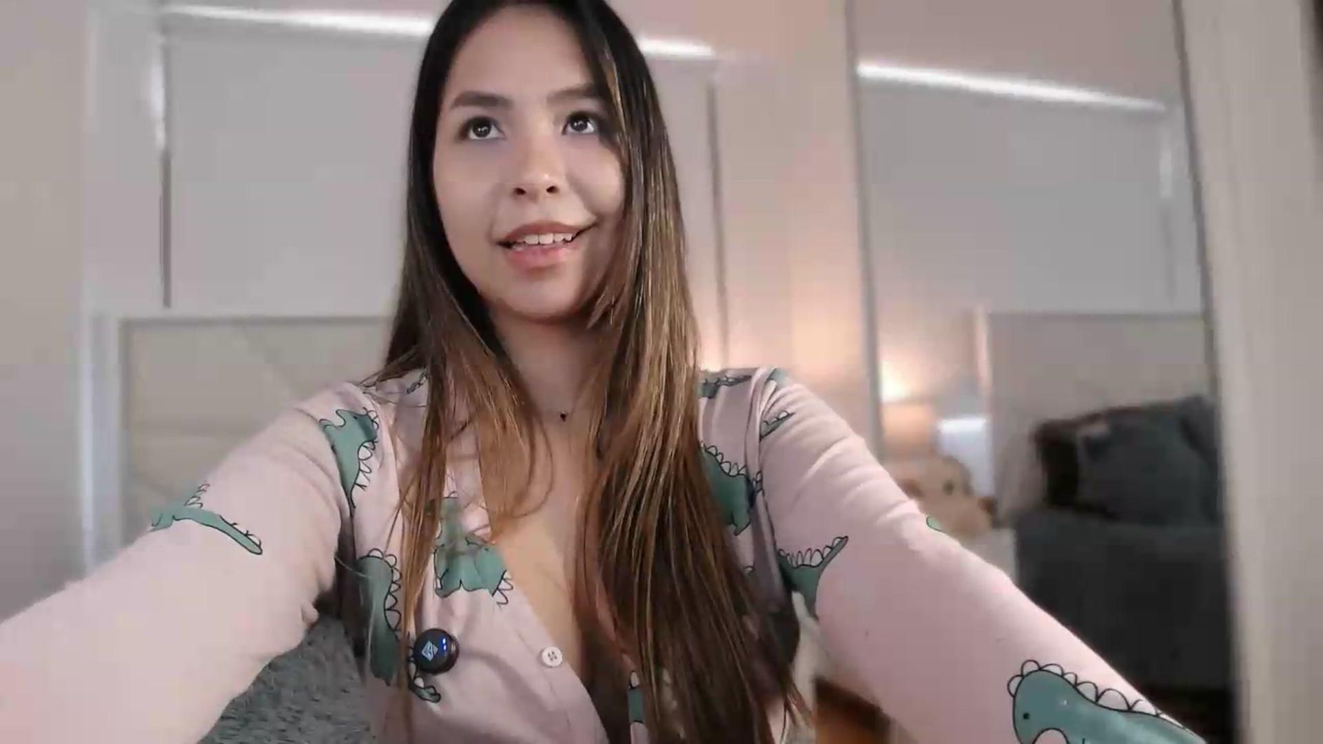 Gallery image thumbnail from Megui's myfreecams stream on, 06/24/2026, 14:25 image 6 of 20