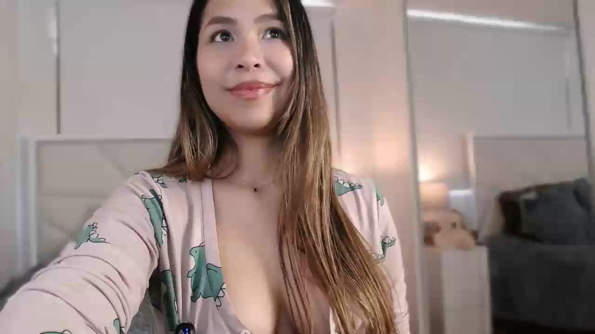 Gallery image thumbnail from Megui's myfreecams stream on, 06/24/2026, 14:25 image 1 of 20