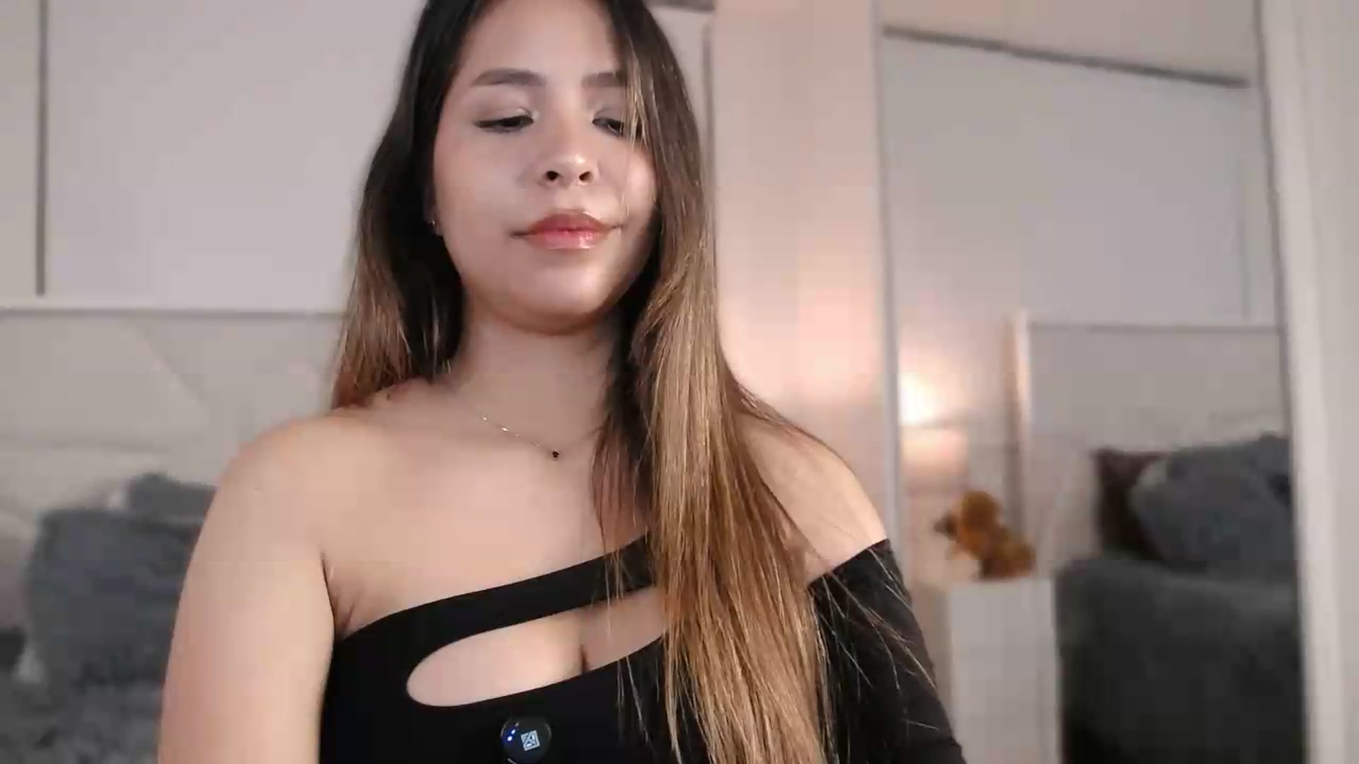 Gallery image thumbnail from Megui's myfreecams stream on, 06/25/2026, 10:50 image 2 of 20