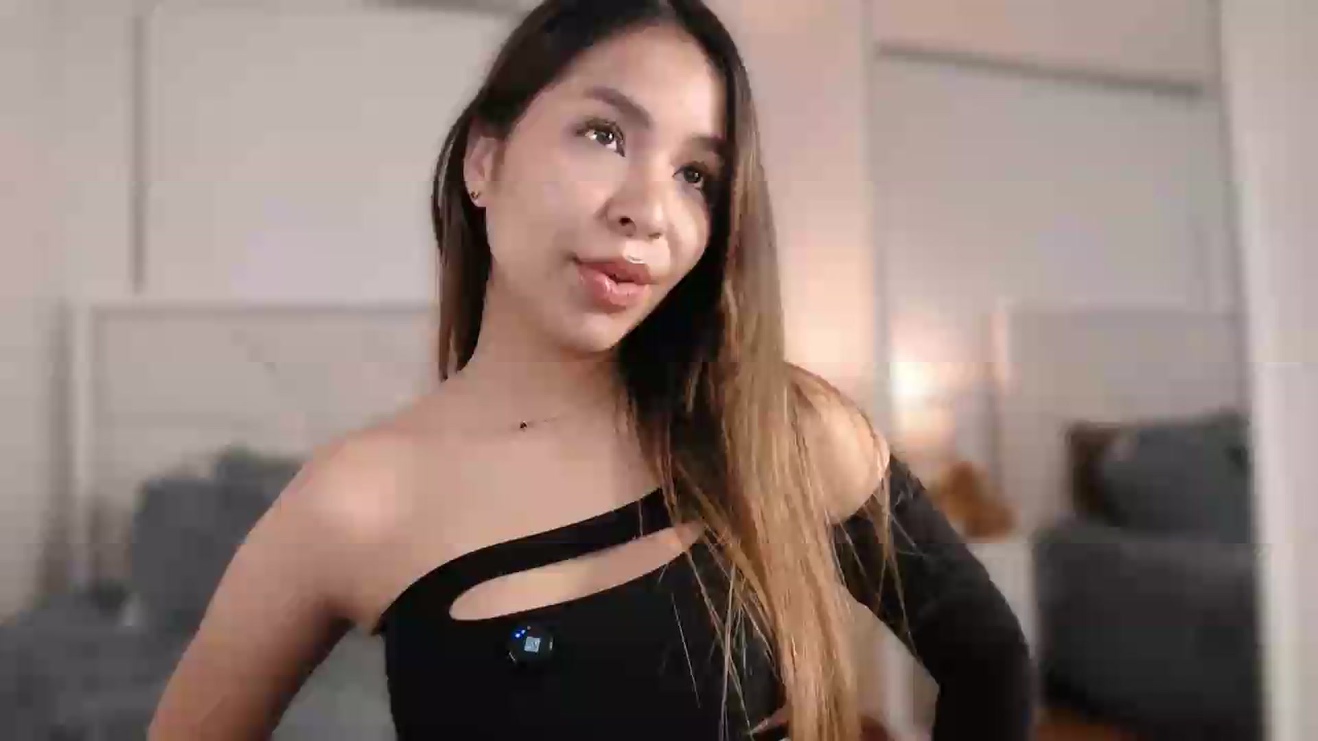 Gallery image thumbnail from Megui's myfreecams stream on, 06/25/2026, 10:50 image 20 of 20