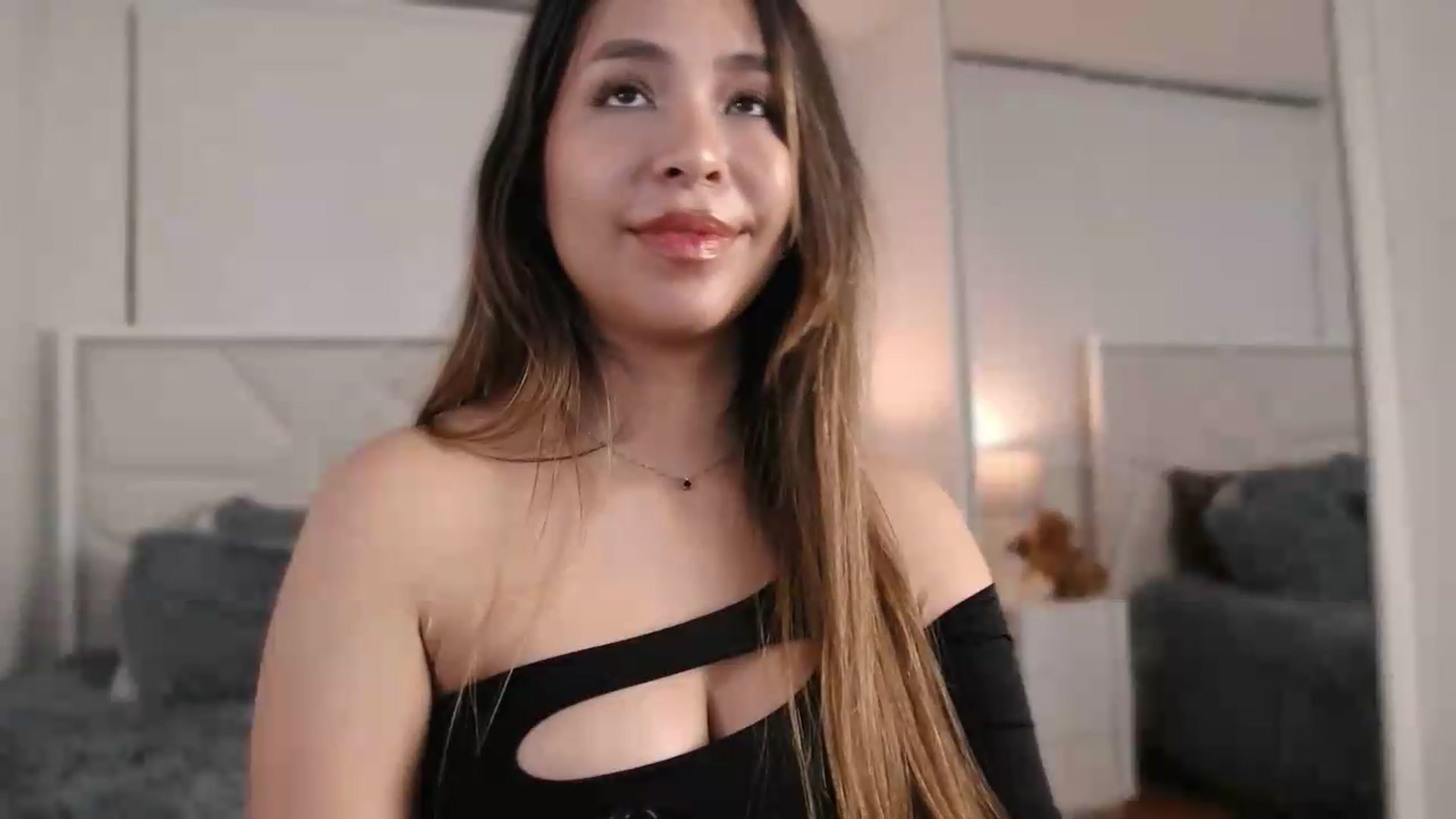 Gallery image thumbnail from Megui's myfreecams stream on, 06/25/2026, 10:50 image 11 of 20
