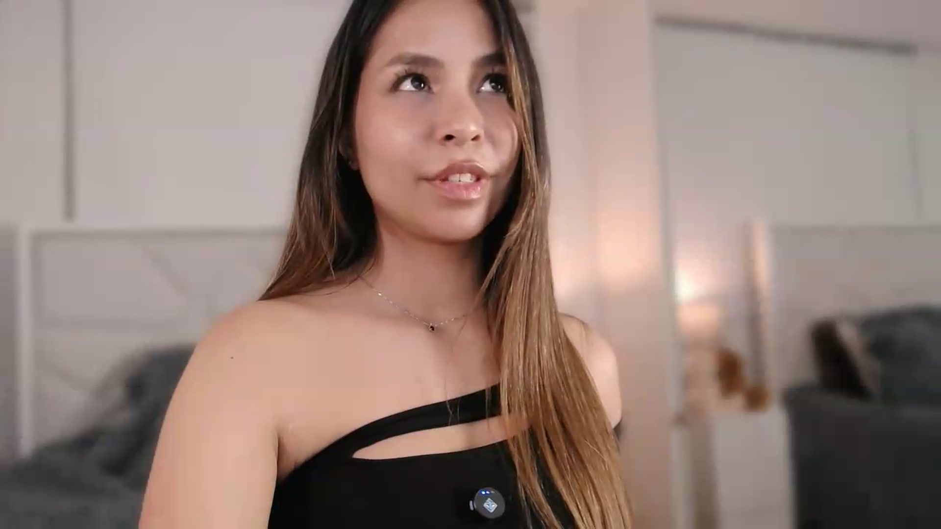 Gallery image thumbnail from Megui's myfreecams stream on, 06/26/2026, 06:07 image 6 of 20