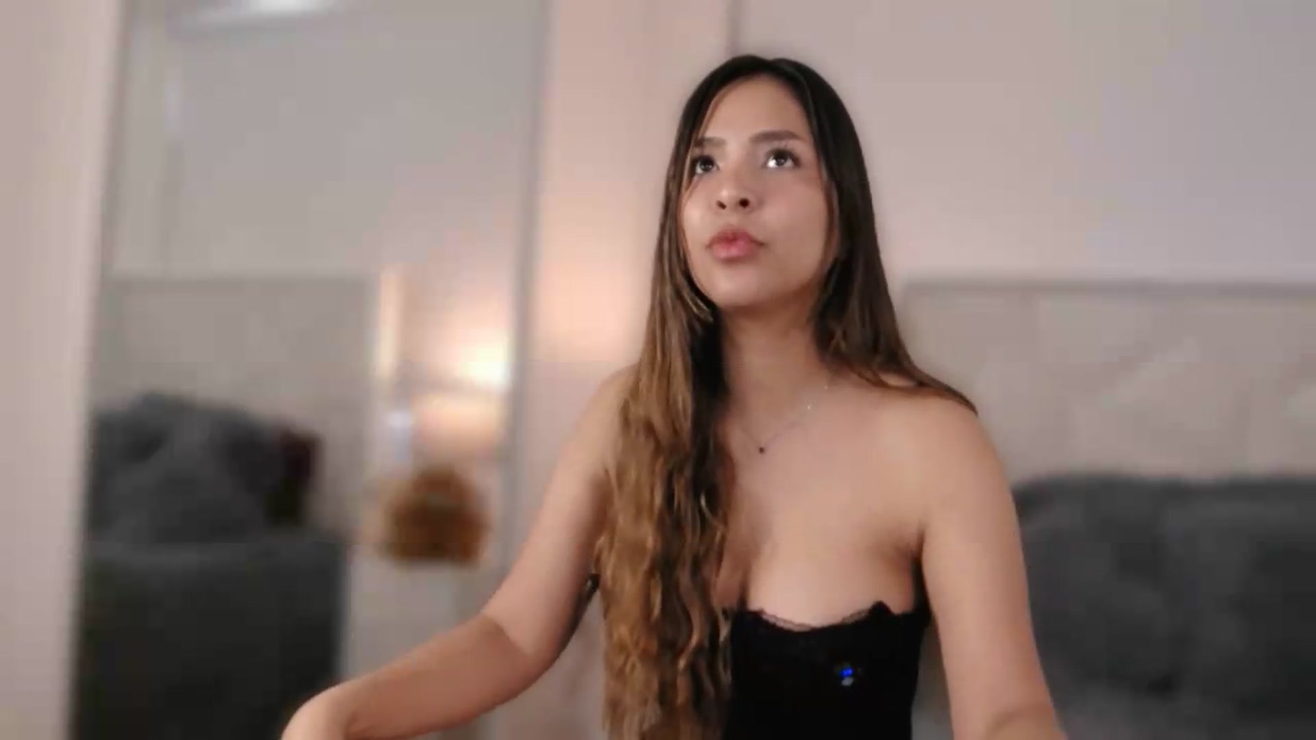 Gallery image thumbnail from Megui's myfreecams stream on, 07/09/2026, 12:37 image 16 of 20