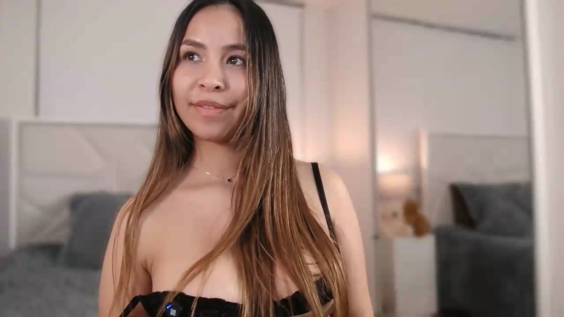 Gallery image thumbnail from Megui's myfreecams stream on, 07/16/2026, 07:23 image 16 of 20