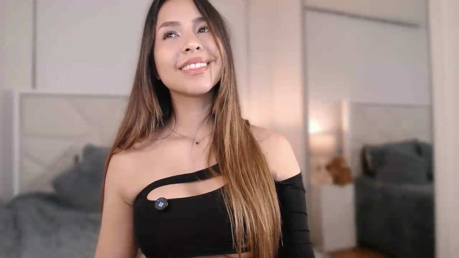 Gallery image thumbnail from Megui's myfreecams stream on, 07/20/2026, 01:53 image 11 of 20