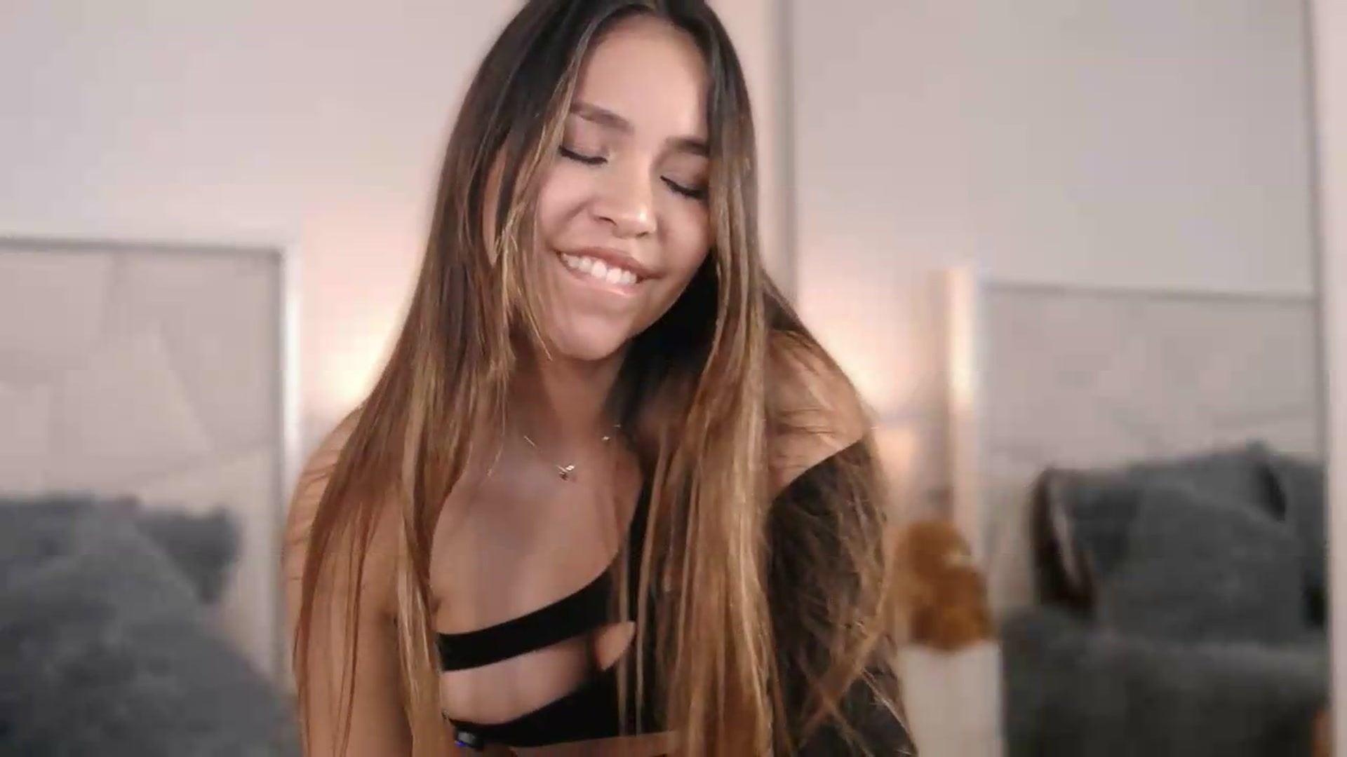 Gallery image thumbnail from Megui's myfreecams stream on, 07/20/2026, 03:40 image 5 of 20