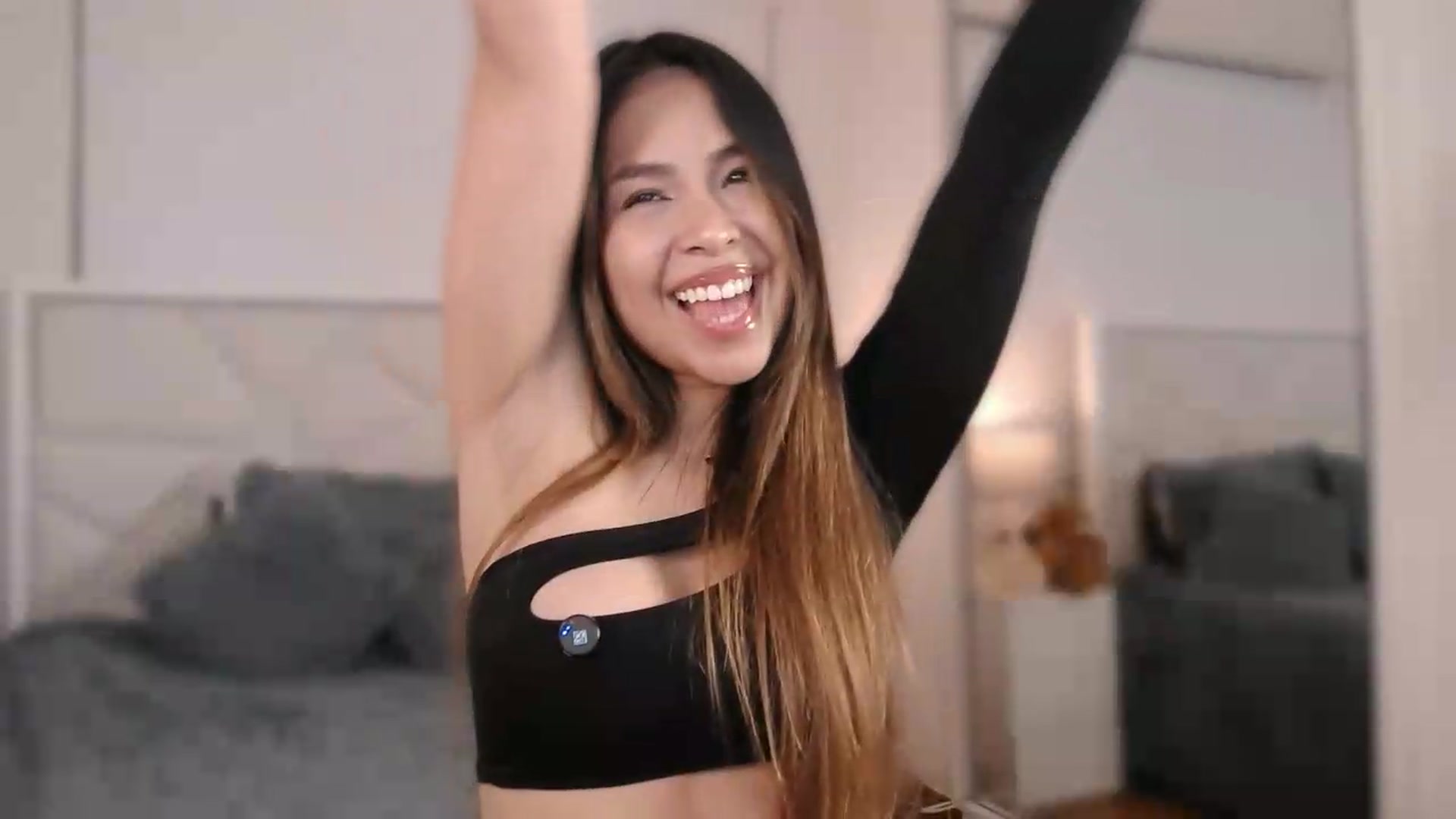 Gallery image thumbnail from Megui's myfreecams stream on, 07/20/2026, 03:40 image 8 of 20