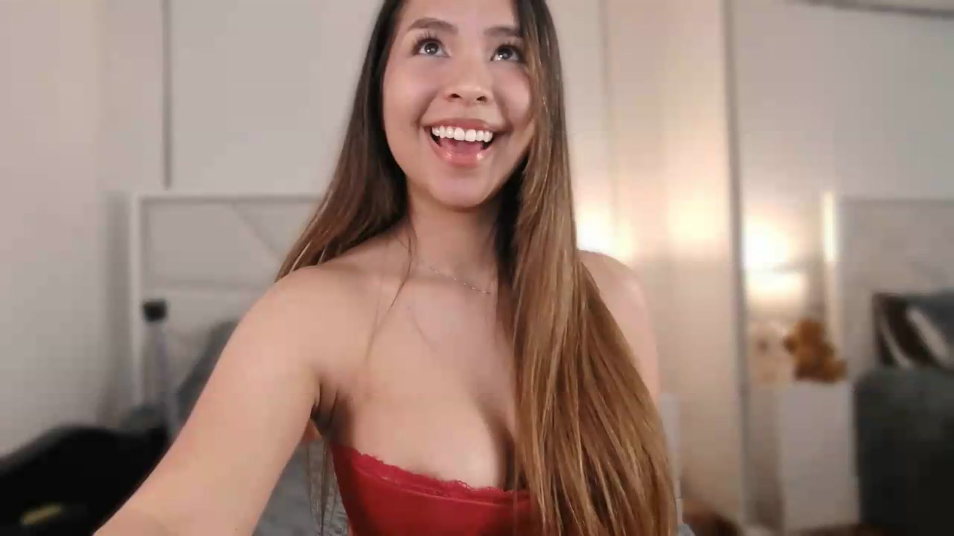 Gallery image thumbnail from Megui's myfreecams stream on, 07/21/2026, 02:56 image 10 of 20