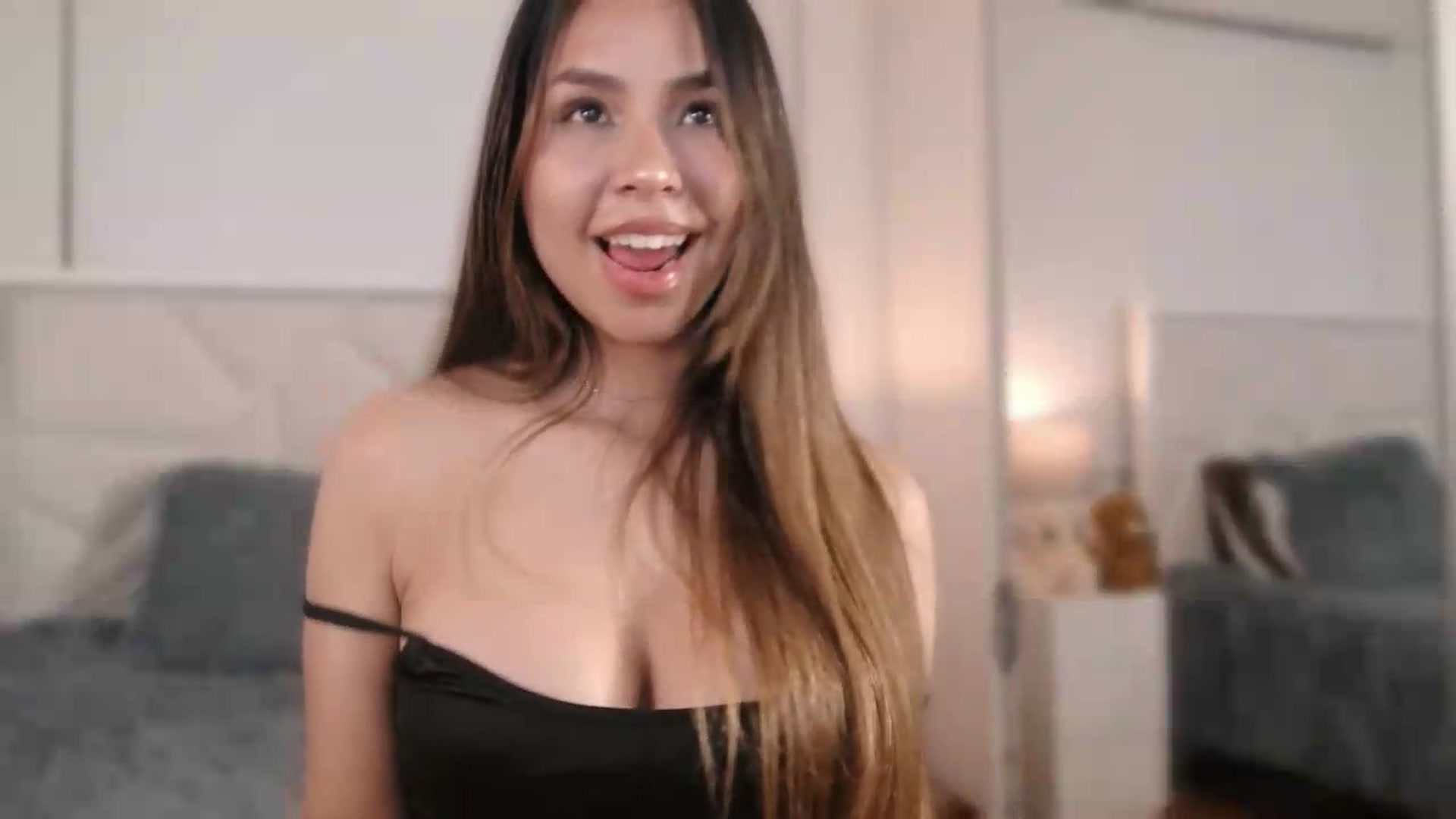 Gallery image thumbnail from Megui's myfreecams stream on, 07/29/2026, 05:50 image 20 of 20