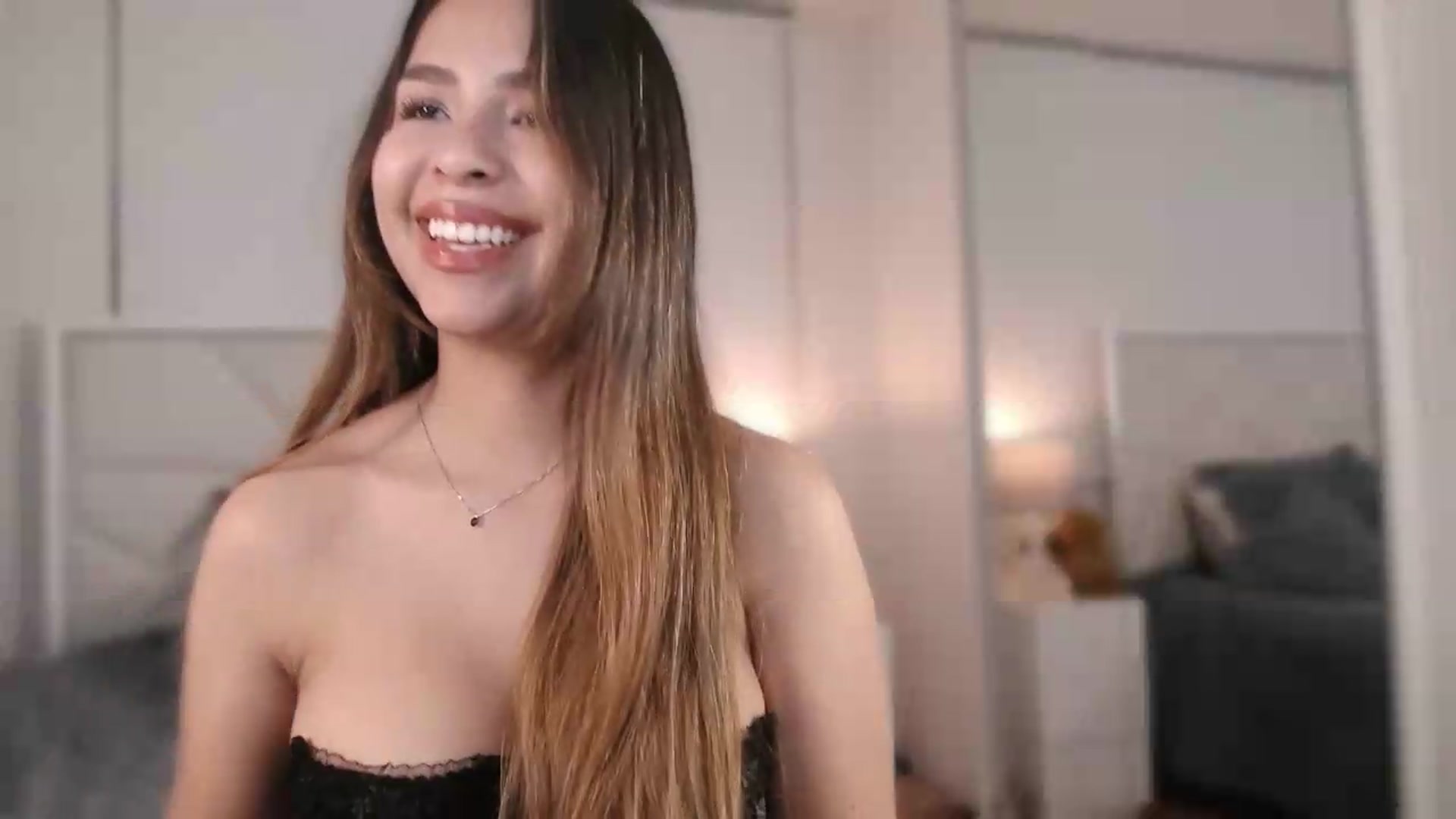 Gallery image thumbnail from Megui's myfreecams stream on, 08/03/2026, 06:32 image 5 of 20