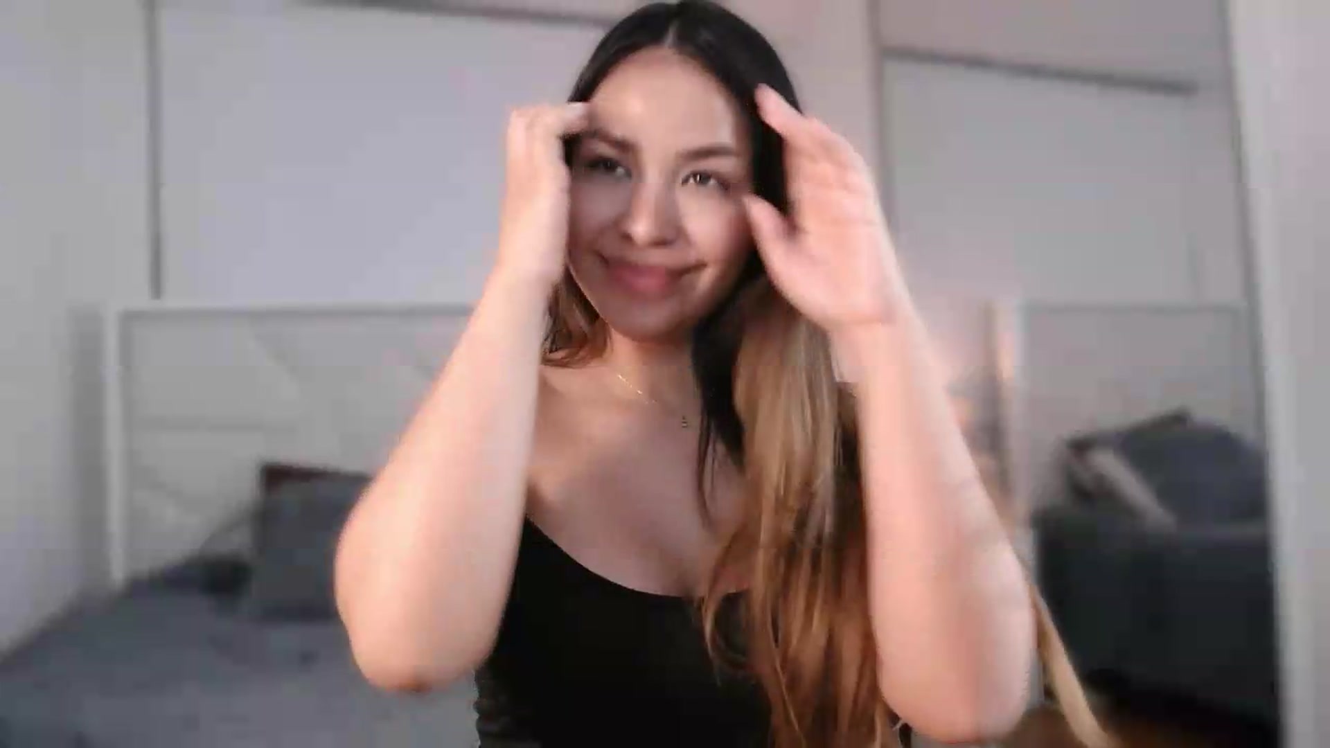 Gallery image thumbnail from Megui's myfreecams stream on, 08/06/2026, 08:41 image 4 of 20