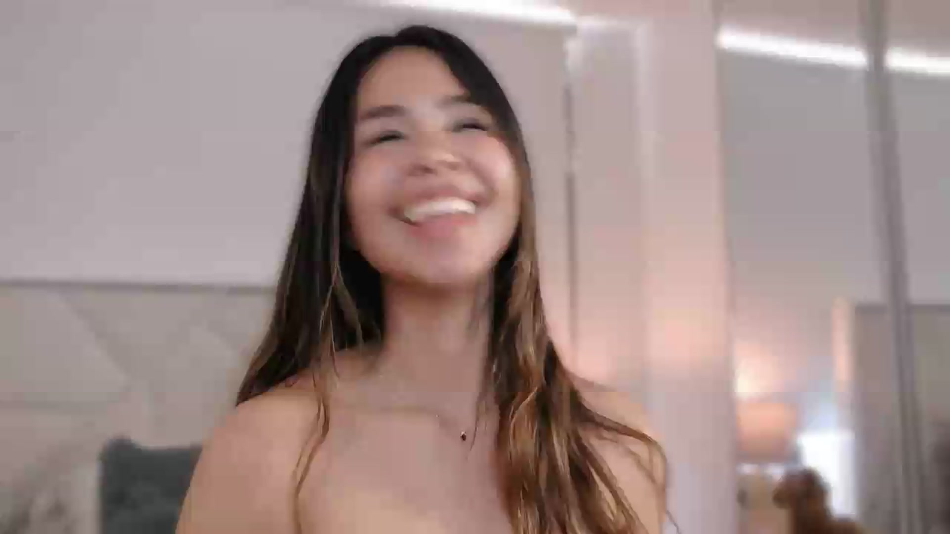 Gallery image thumbnail from Megui's myfreecams stream on, 08/21/2026, 14:35 image 1 of 20