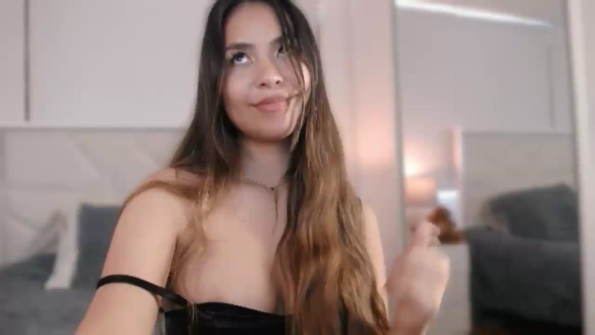 Gallery image thumbnail from Megui's myfreecams stream on, 08/25/2026, 13:19 image 13 of 20