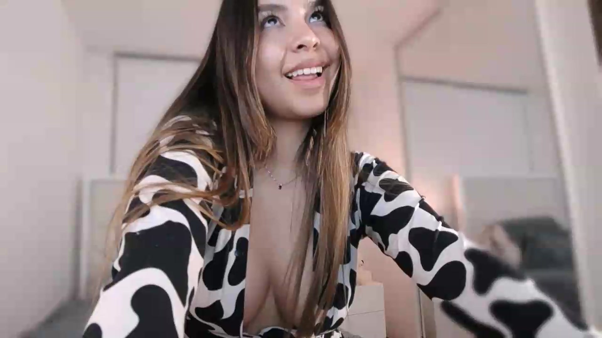 Gallery image thumbnail from Megui's myfreecams stream on, 08/28/2026, 05:24 image 19 of 20