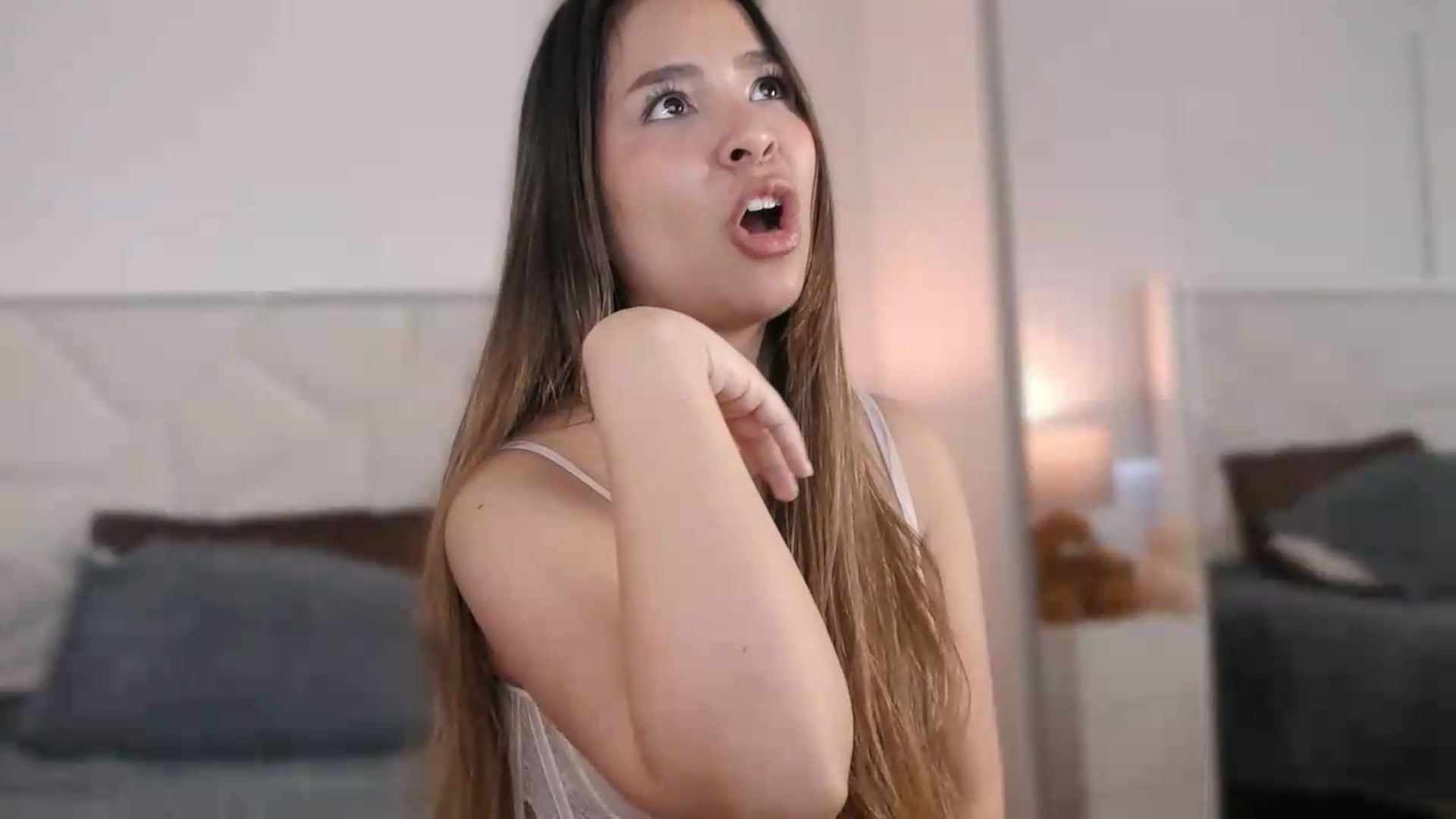 Gallery image thumbnail from Megui's myfreecams stream on, 09/01/2026, 12:54 image 7 of 20