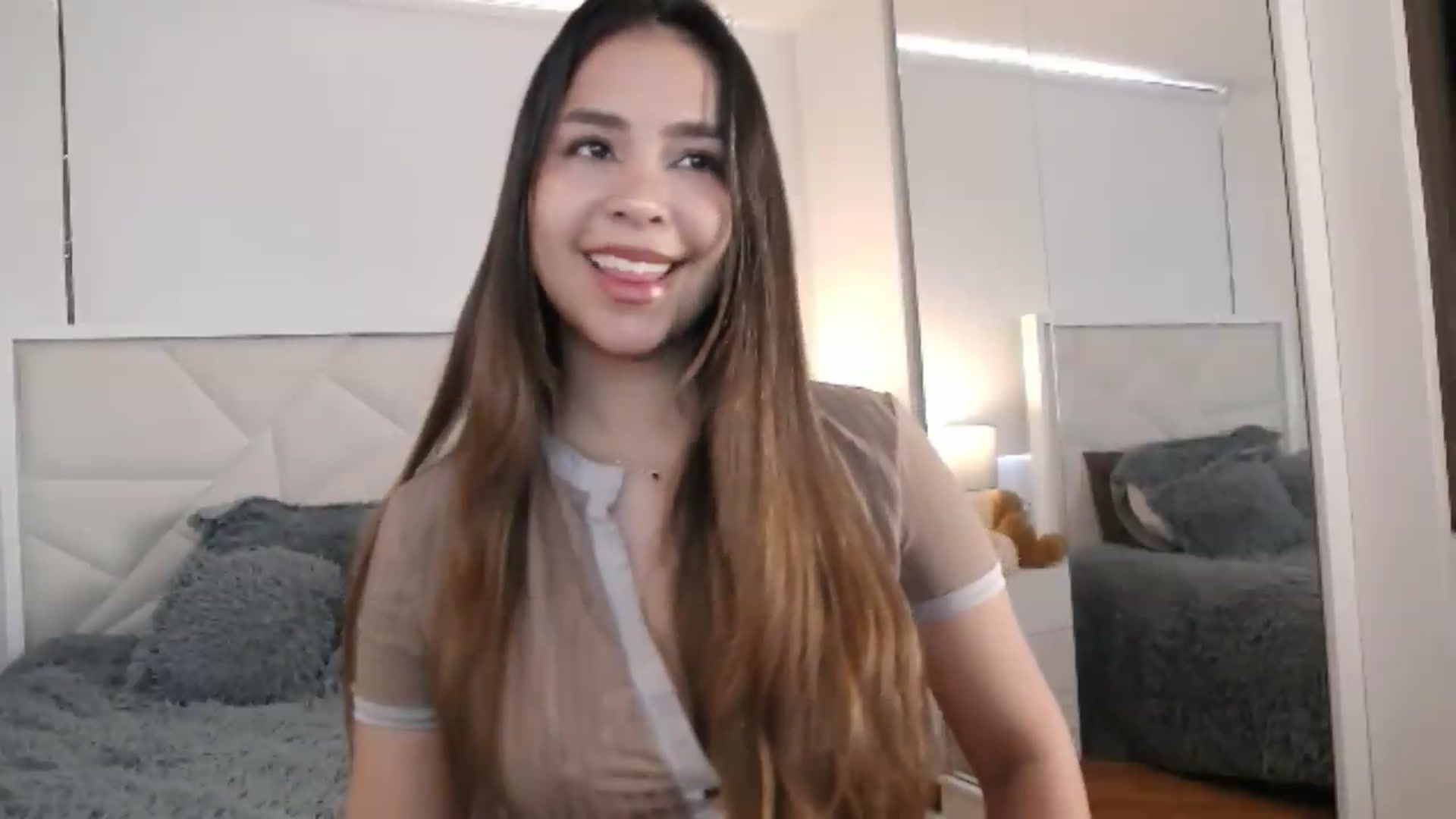 Gallery image thumbnail from Megui's myfreecams stream on, 09/05/2026, 13:21 image 5 of 20