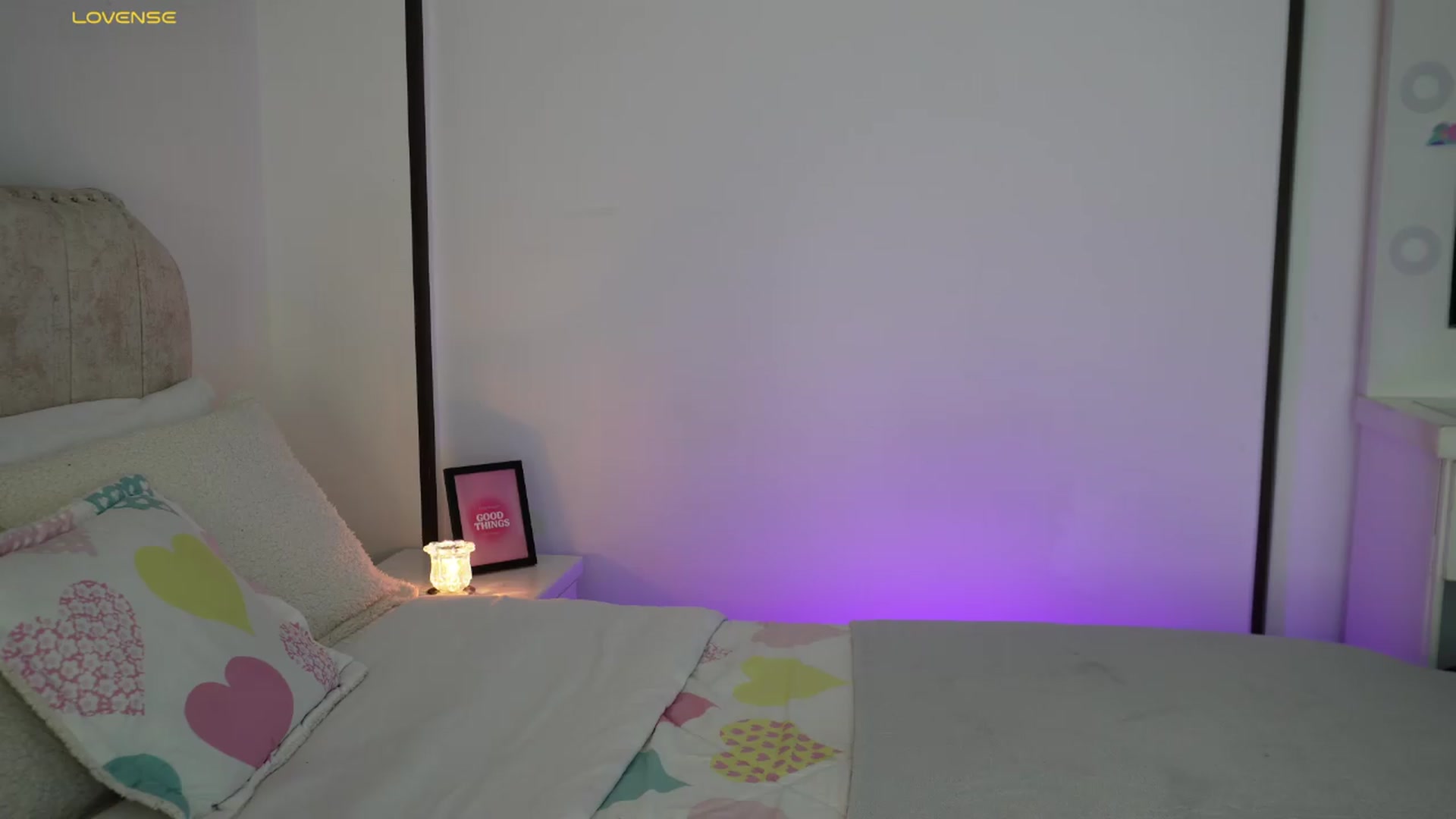 Gallery image thumbnail from MelBliss's myfreecams stream on, 06/20/2026, 01:33 image 5 of 20