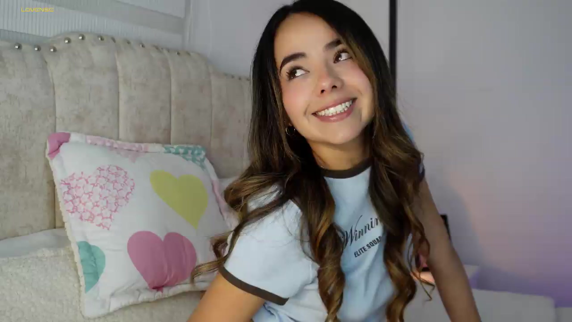 Gallery image thumbnail from MelBliss's myfreecams stream on, 06/25/2026, 03:09 image 18 of 20
