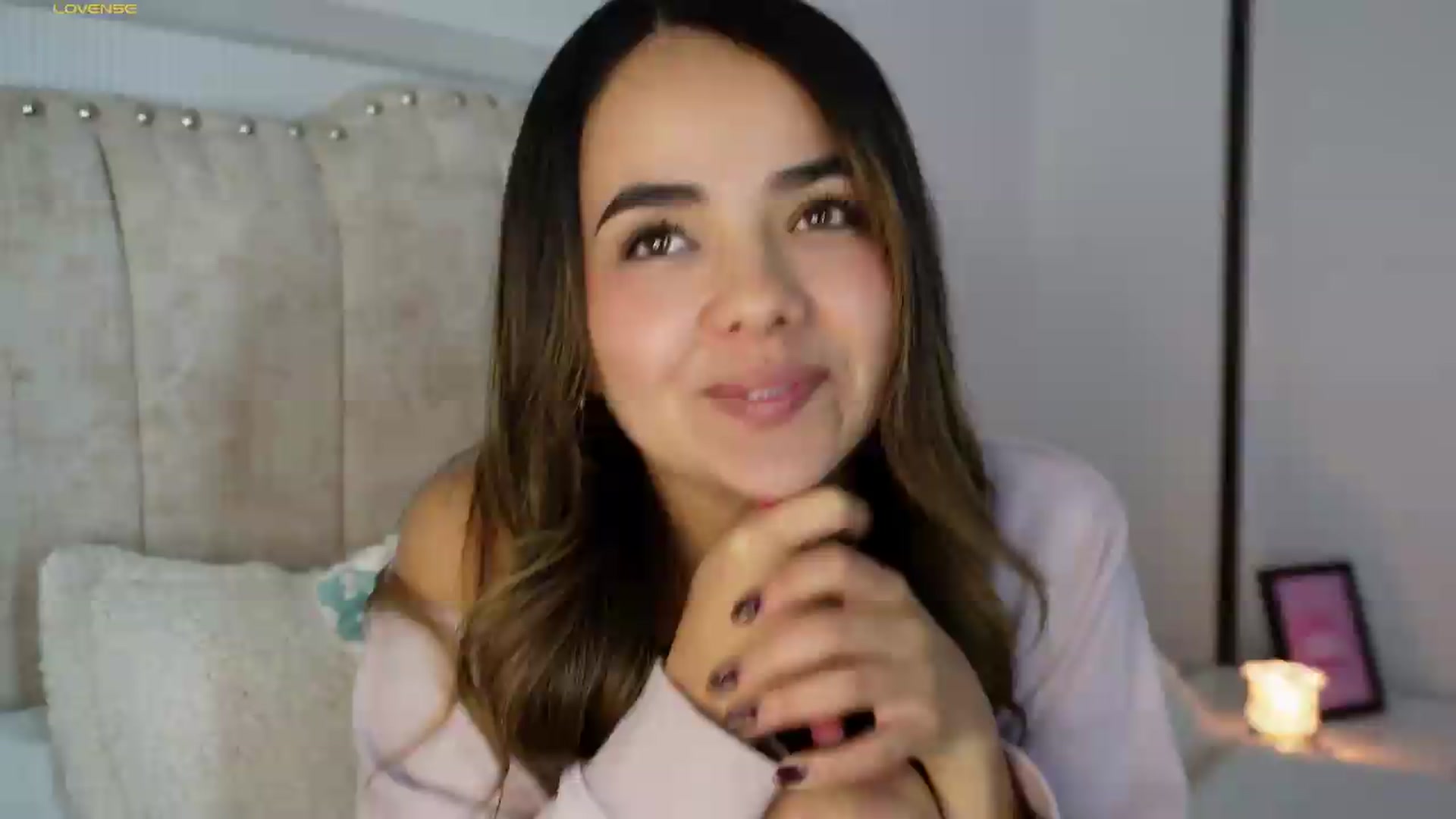 Gallery image thumbnail from MelBliss's myfreecams stream on, 06/27/2026, 03:42 image 17 of 20