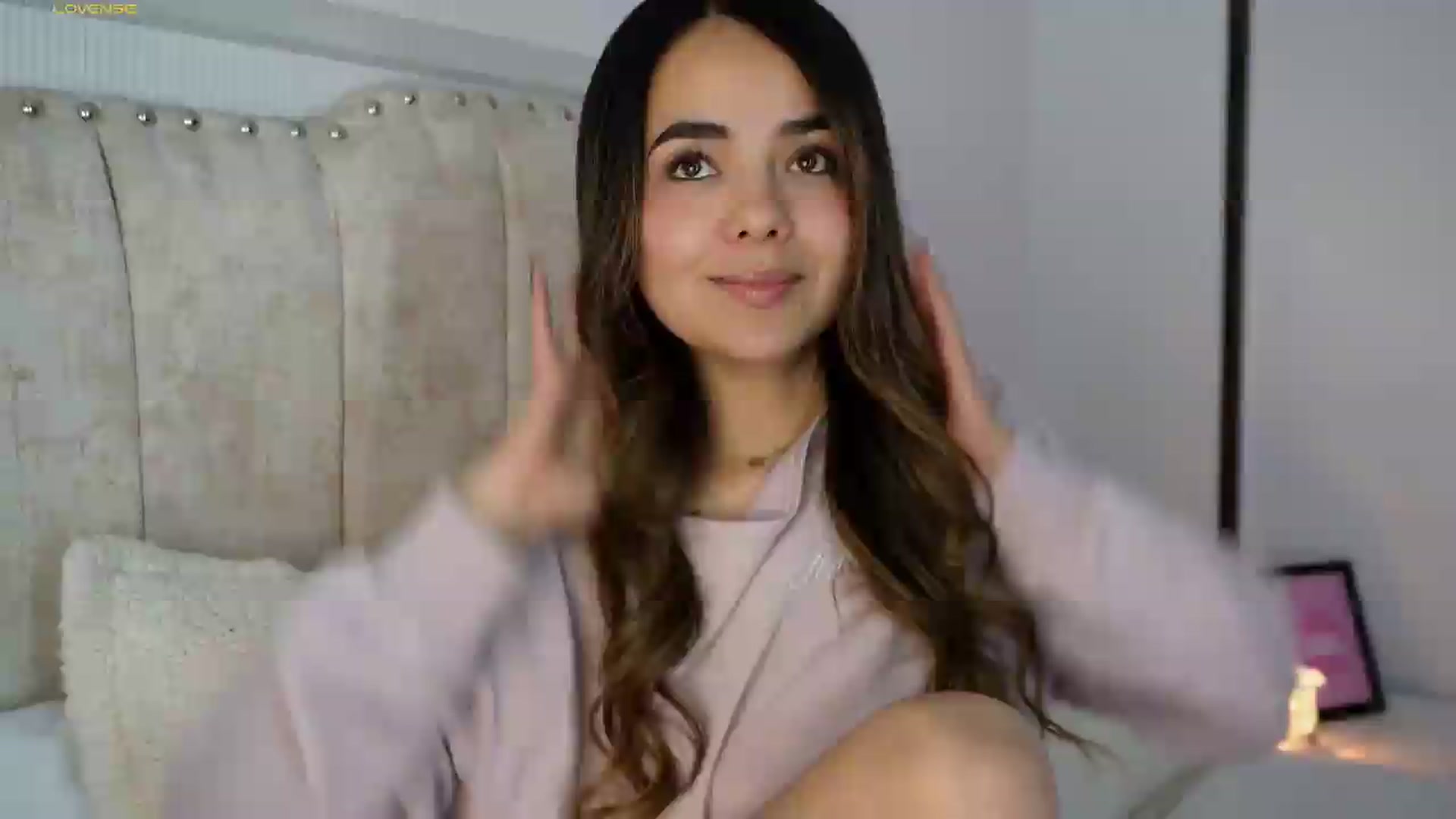 Gallery image thumbnail from MelBliss's myfreecams stream on, 06/27/2026, 03:42 image 7 of 20