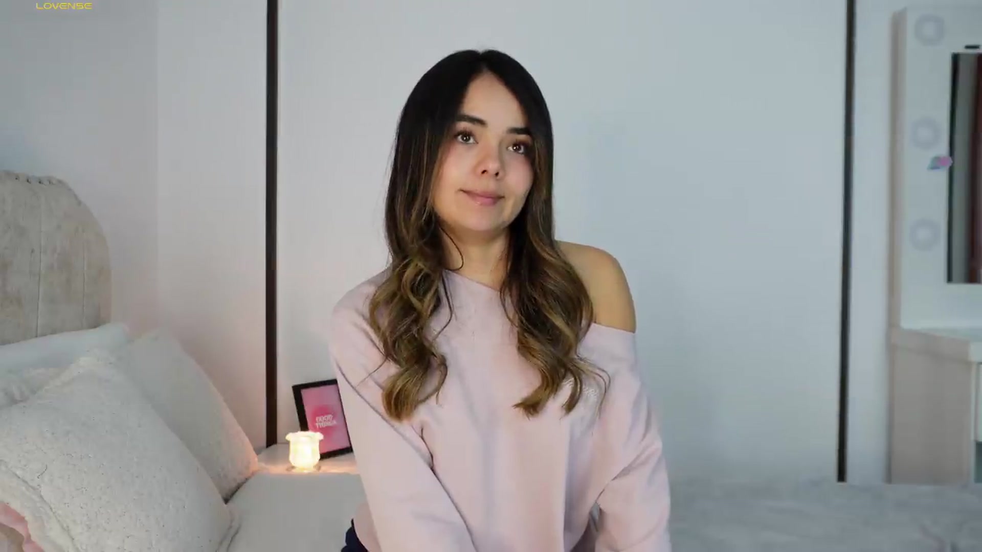 Gallery image thumbnail from MelBliss's myfreecams stream on, 07/29/2026, 01:39 image 11 of 20