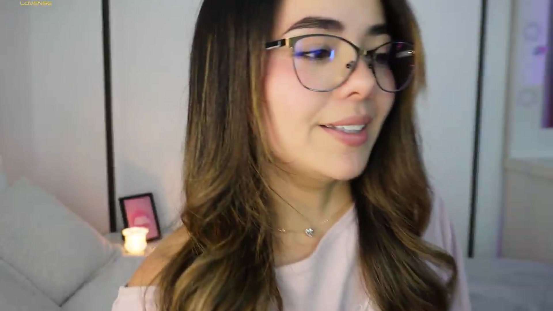 Gallery image thumbnail from MelBliss's myfreecams stream on, 07/30/2026, 04:54 image 8 of 20