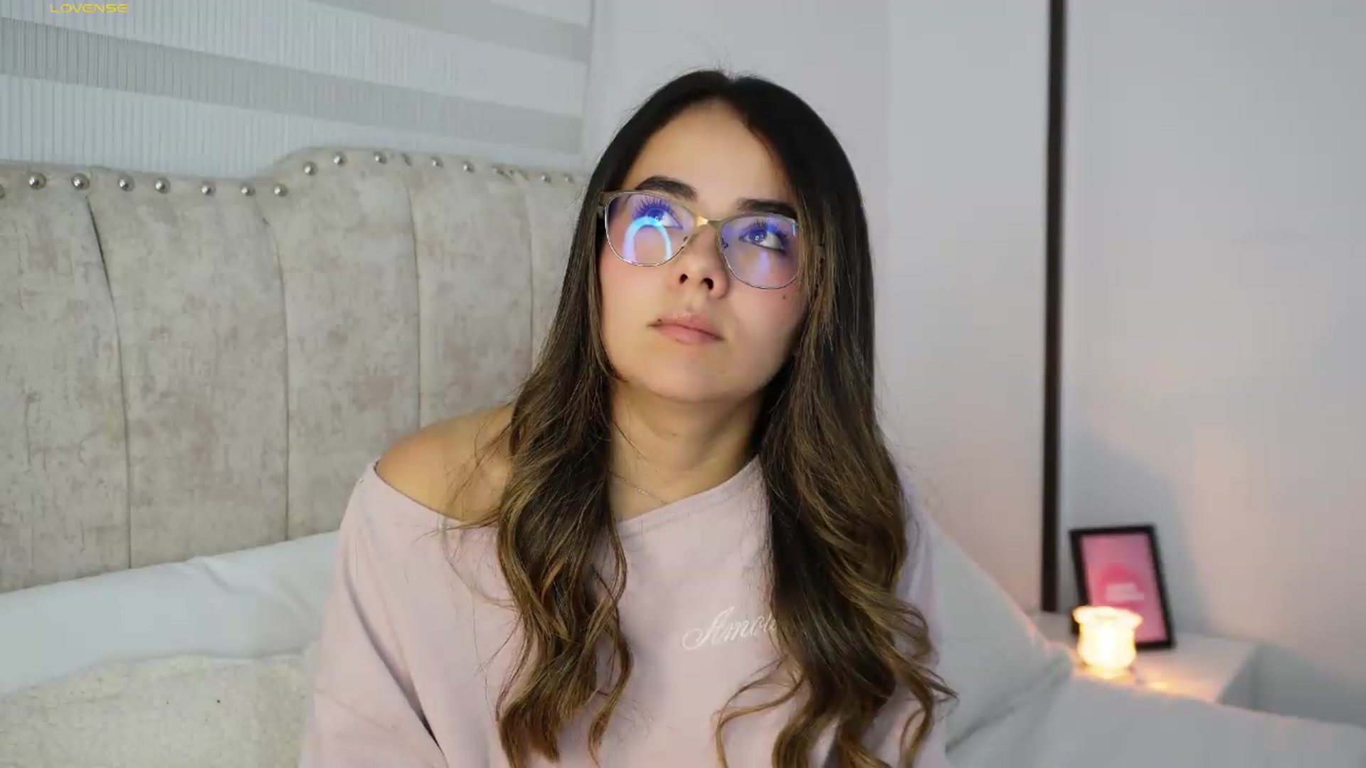 Gallery image thumbnail from MelBliss's myfreecams stream on, 07/30/2026, 04:54 image 16 of 20
