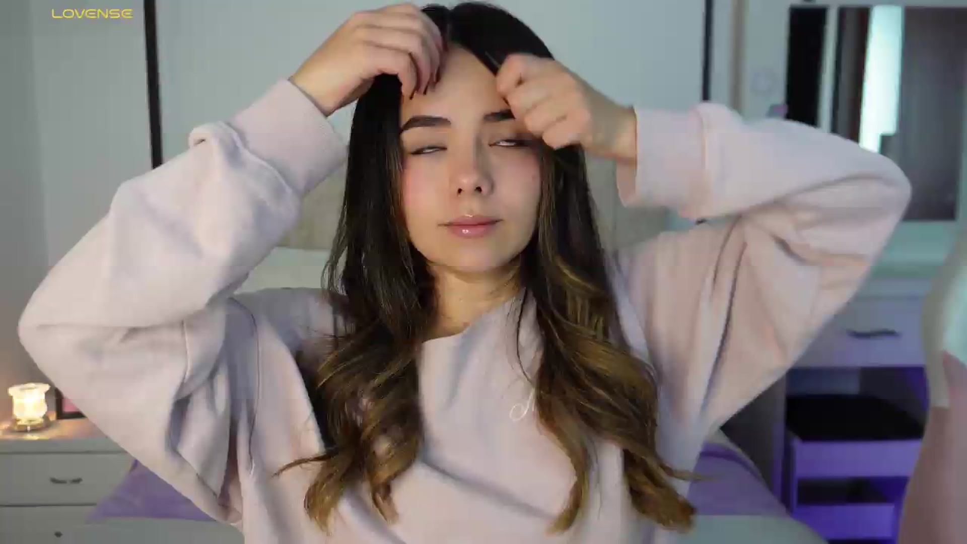 Gallery image thumbnail from MelBliss's myfreecams stream on, 08/16/2026, 02:43 image 1 of 20