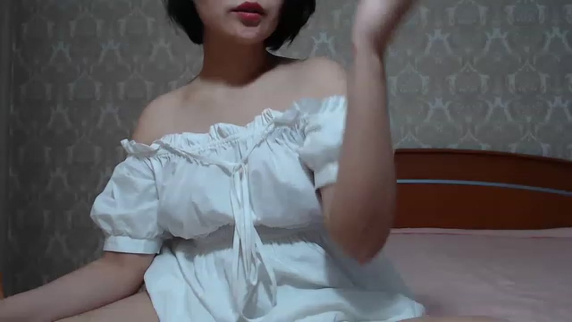 Gallery image thumbnail from MelJoy's myfreecams stream on, 05/27/2023, 21:40 image 16 of 20