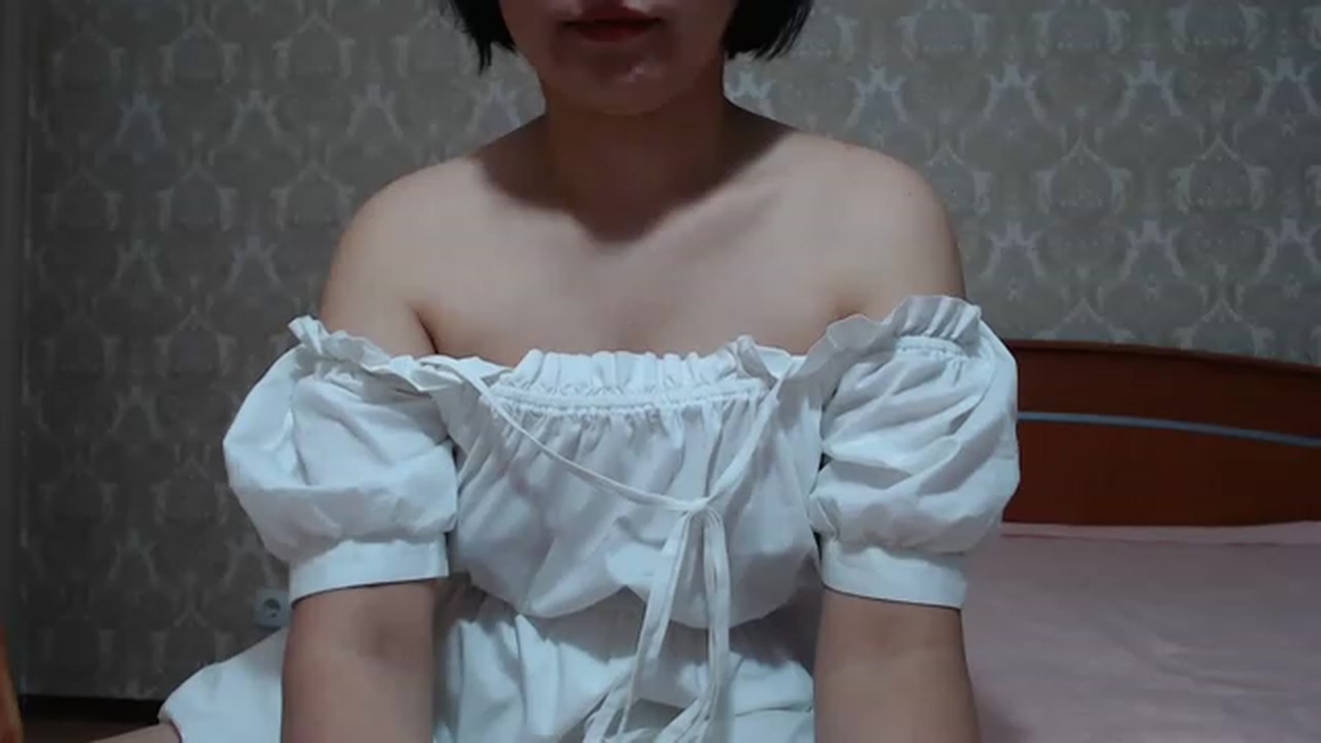 Gallery image thumbnail from MelJoy's myfreecams stream on, 05/27/2023, 21:40 image 15 of 20
