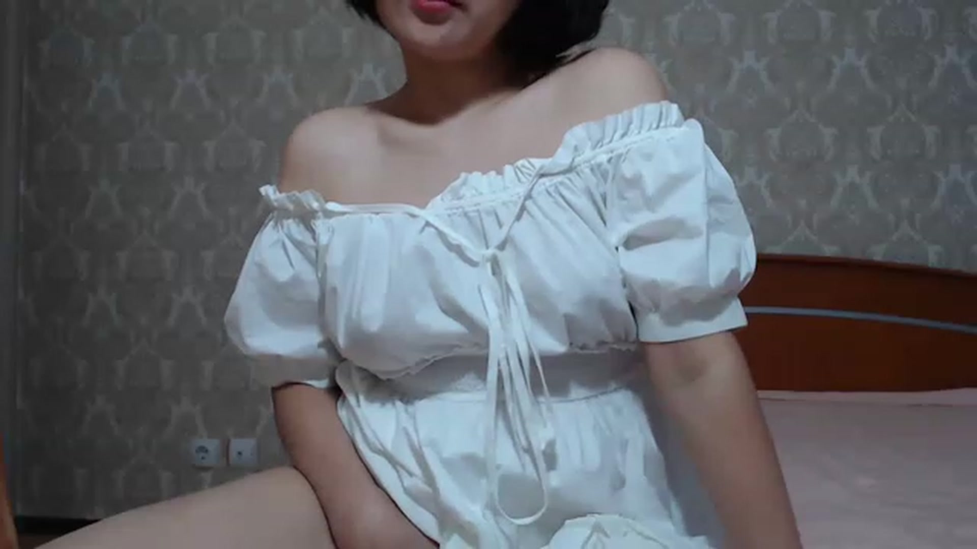 Gallery image thumbnail from MelJoy's myfreecams stream on, 05/27/2023, 21:40 image 20 of 20