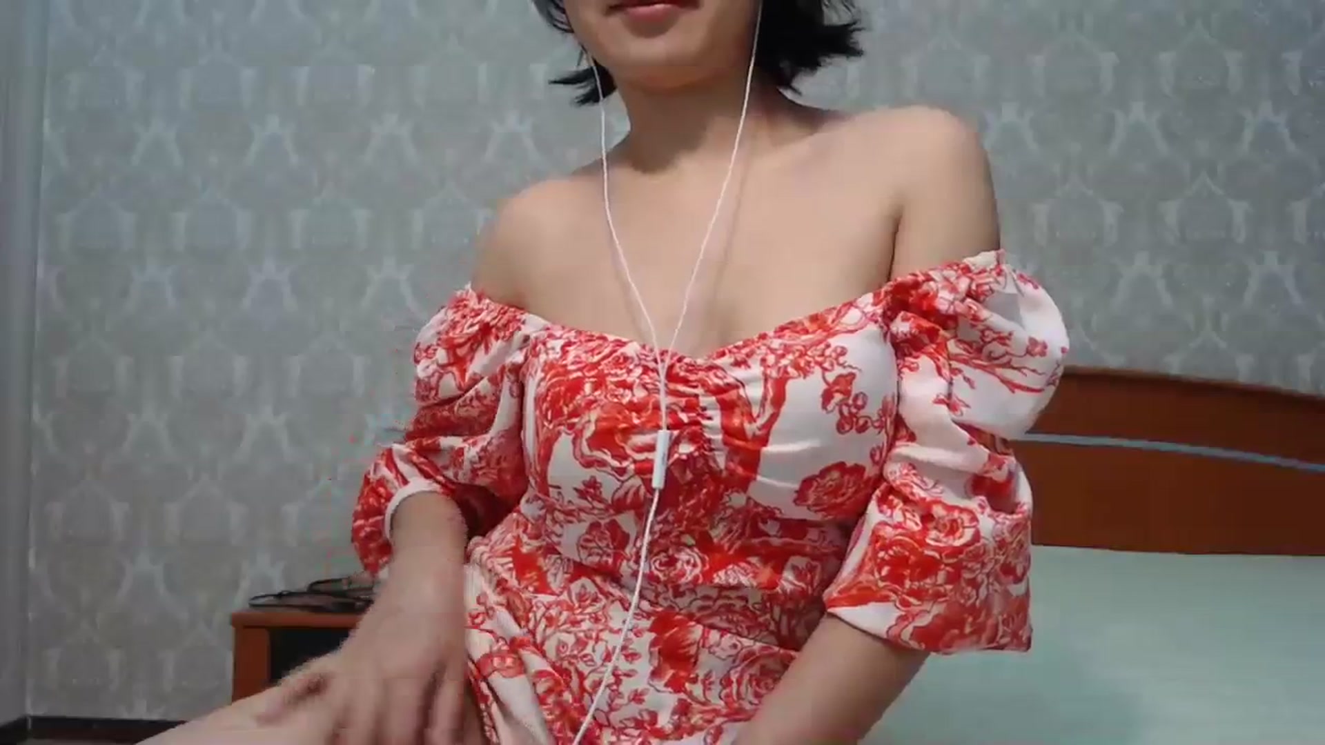Gallery image thumbnail from MelJoy's myfreecams stream on, 02/17/2024, 18:16 image 7 of 20