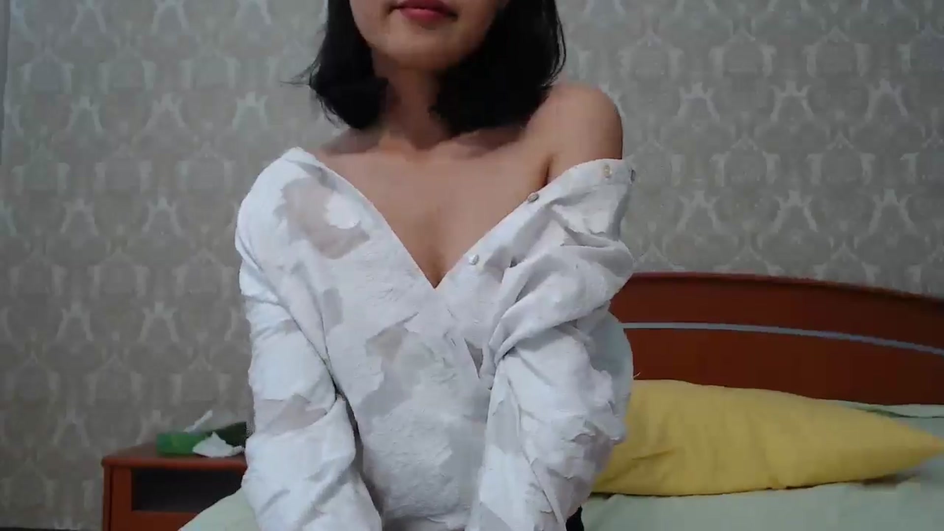 Gallery image thumbnail from MelJoy's myfreecams stream on, 07/08/2024, 02:23 image 11 of 20