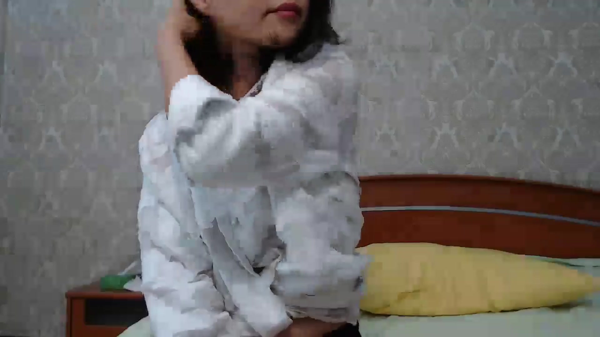 Gallery image thumbnail from MelJoy's myfreecams stream on, 07/08/2024, 02:23 image 14 of 20