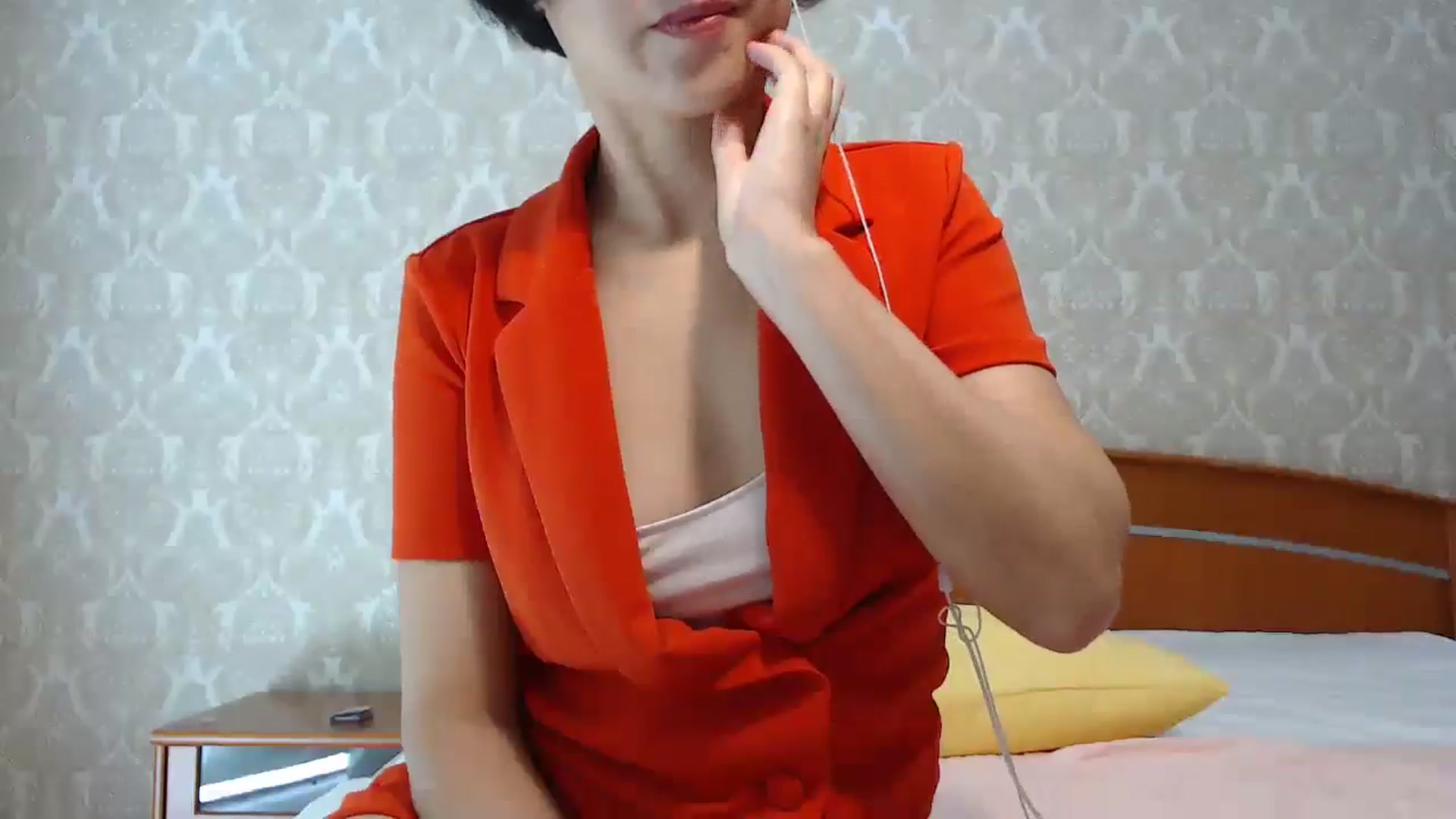 Gallery image thumbnail from MelJoy's myfreecams stream on, 10/12/2024, 20:48 image 18 of 20