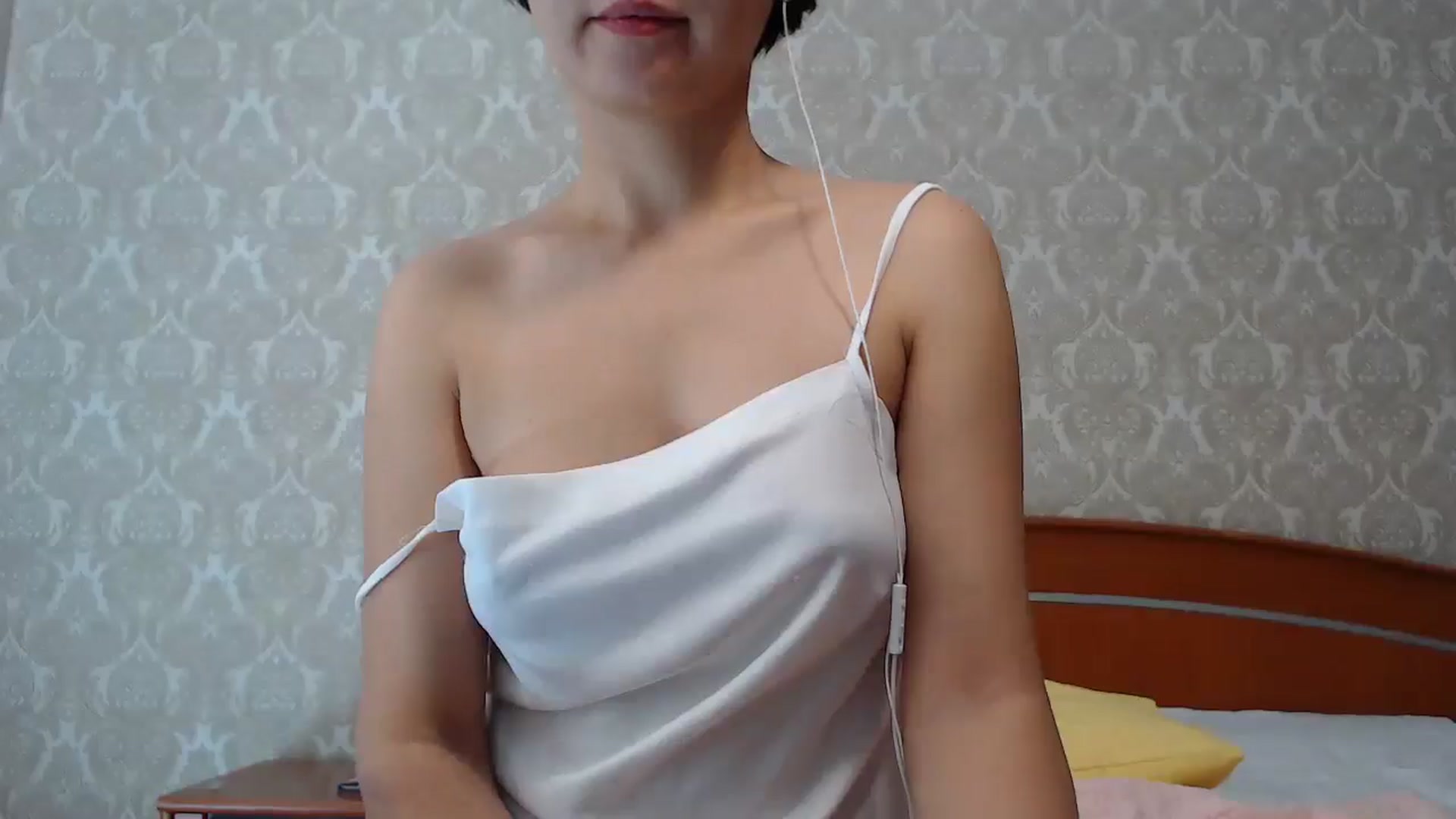 Gallery image thumbnail from MelJoy's myfreecams stream on, 10/24/2024, 05:56 image 18 of 20