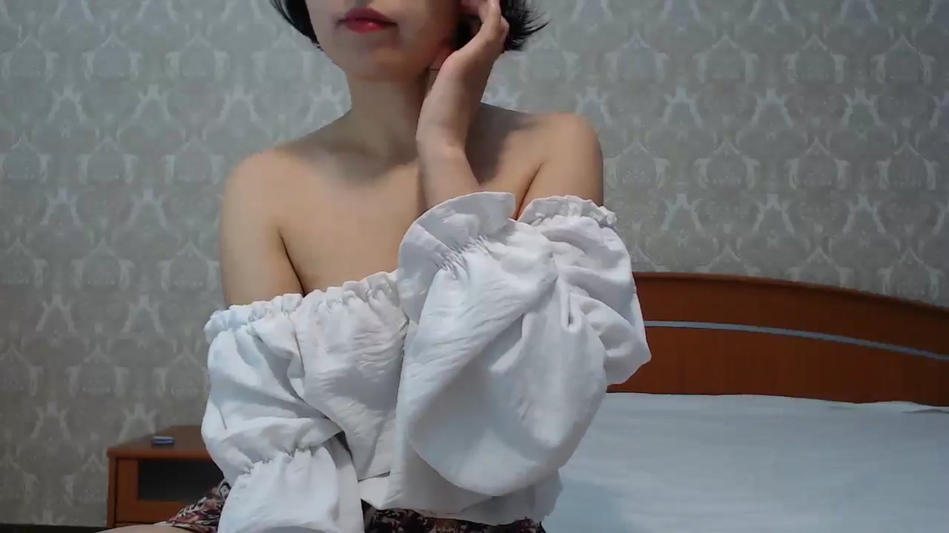 Gallery image thumbnail from MelJoy's myfreecams stream on, 01/05/2025, 18:54 image 2 of 20