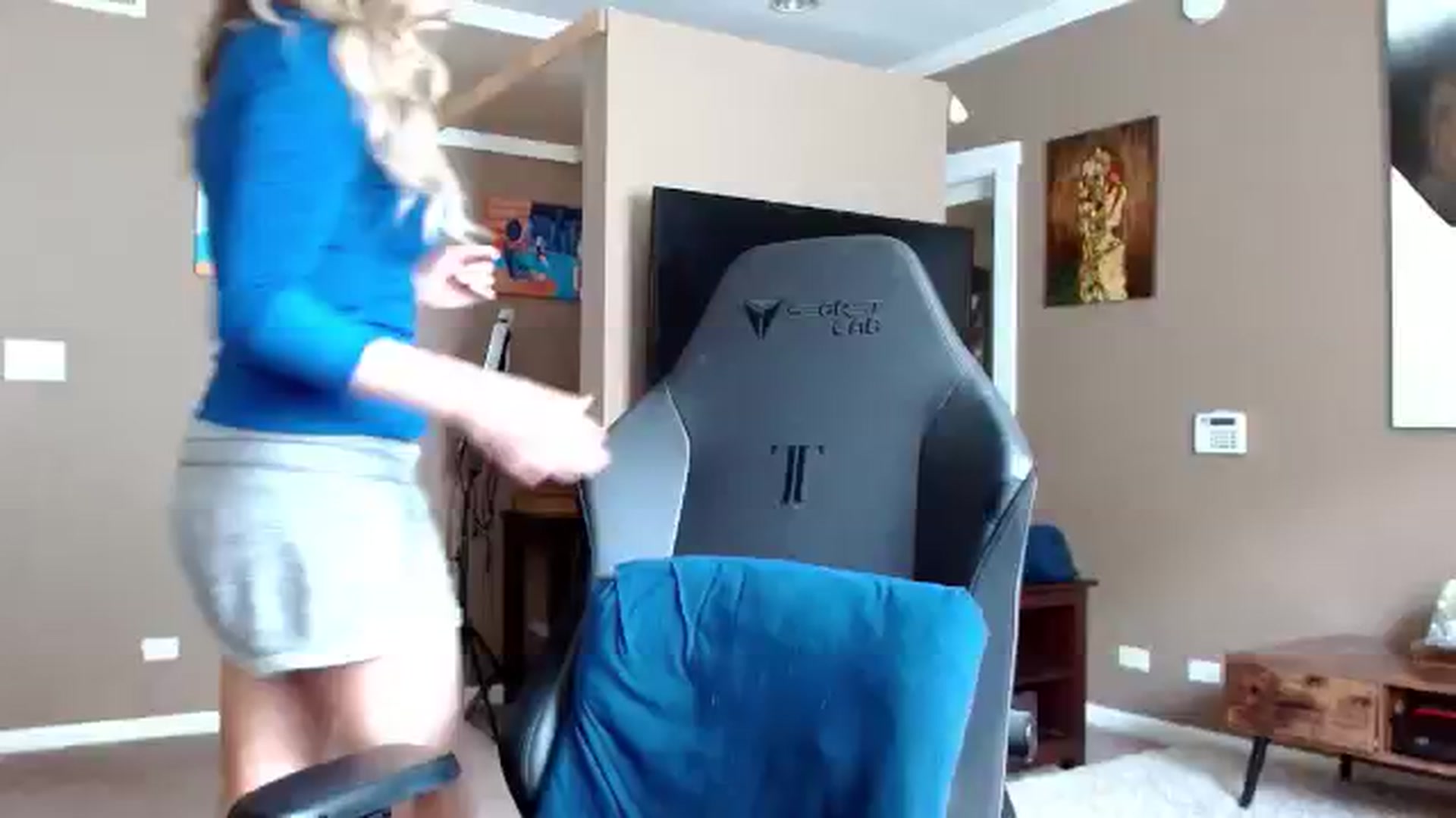 Gallery image thumbnail from Mel_inLove's myfreecams stream on, 07/10/2025, 18:06 image 13 of 20