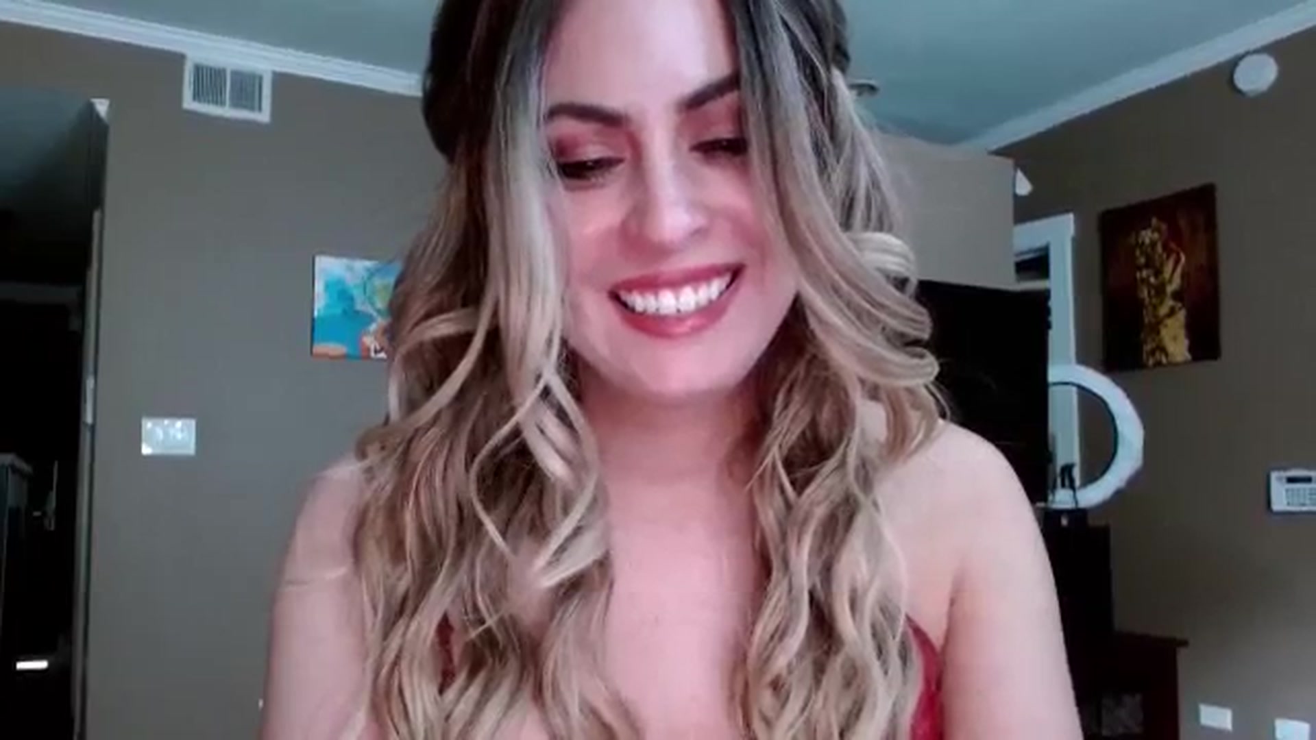 Gallery image thumbnail from Mel_inLove's myfreecams stream on, 07/11/2025, 22:37 image 17 of 20