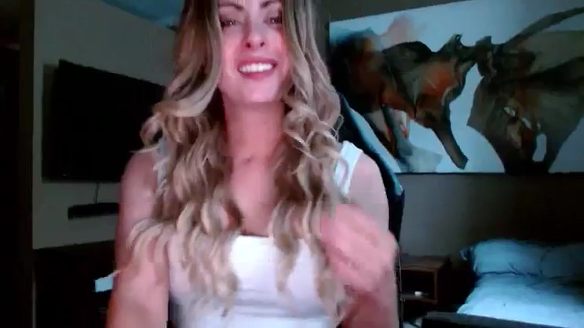 Gallery image thumbnail from Mel_inLove's myfreecams stream on, 07/28/2025, 18:08 image 10 of 20