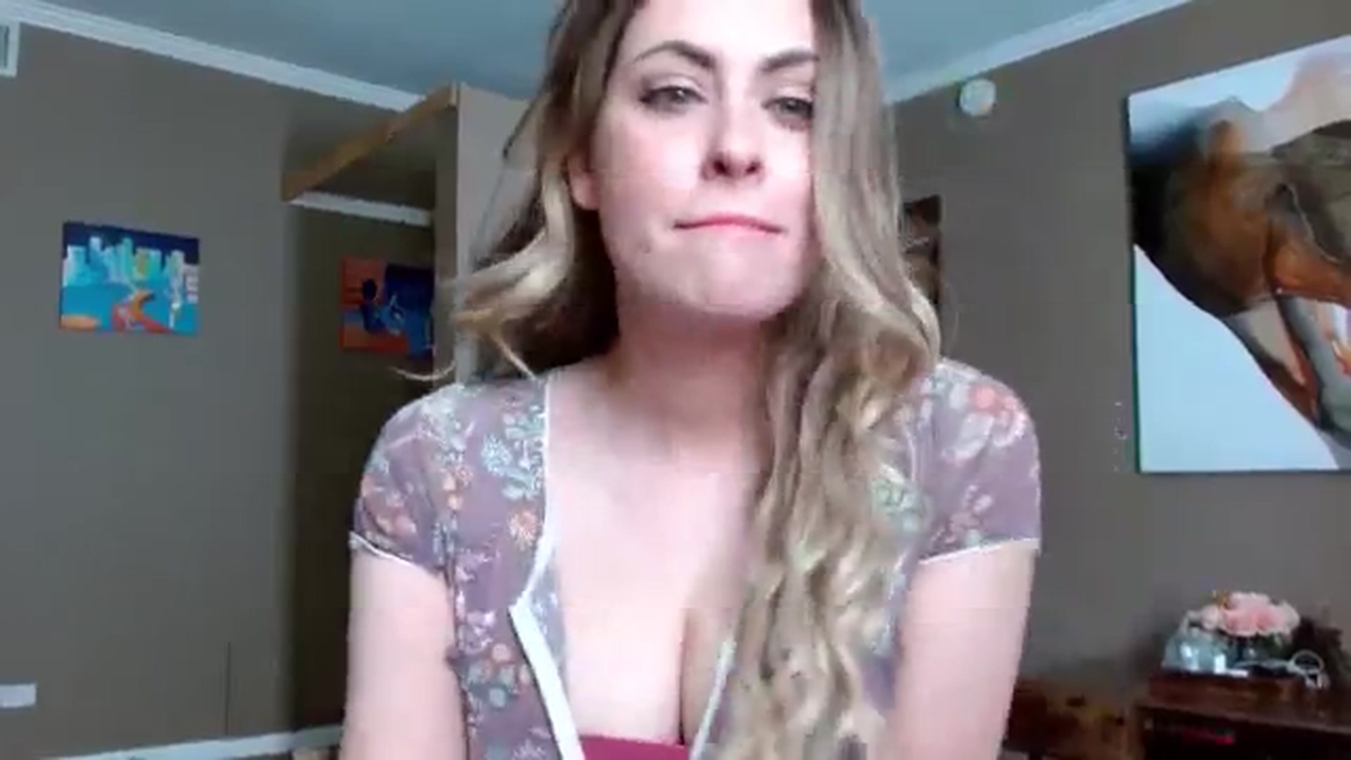 Gallery image thumbnail from Mel_inLove's myfreecams stream on, 08/23/2025, 17:21 image 13 of 20