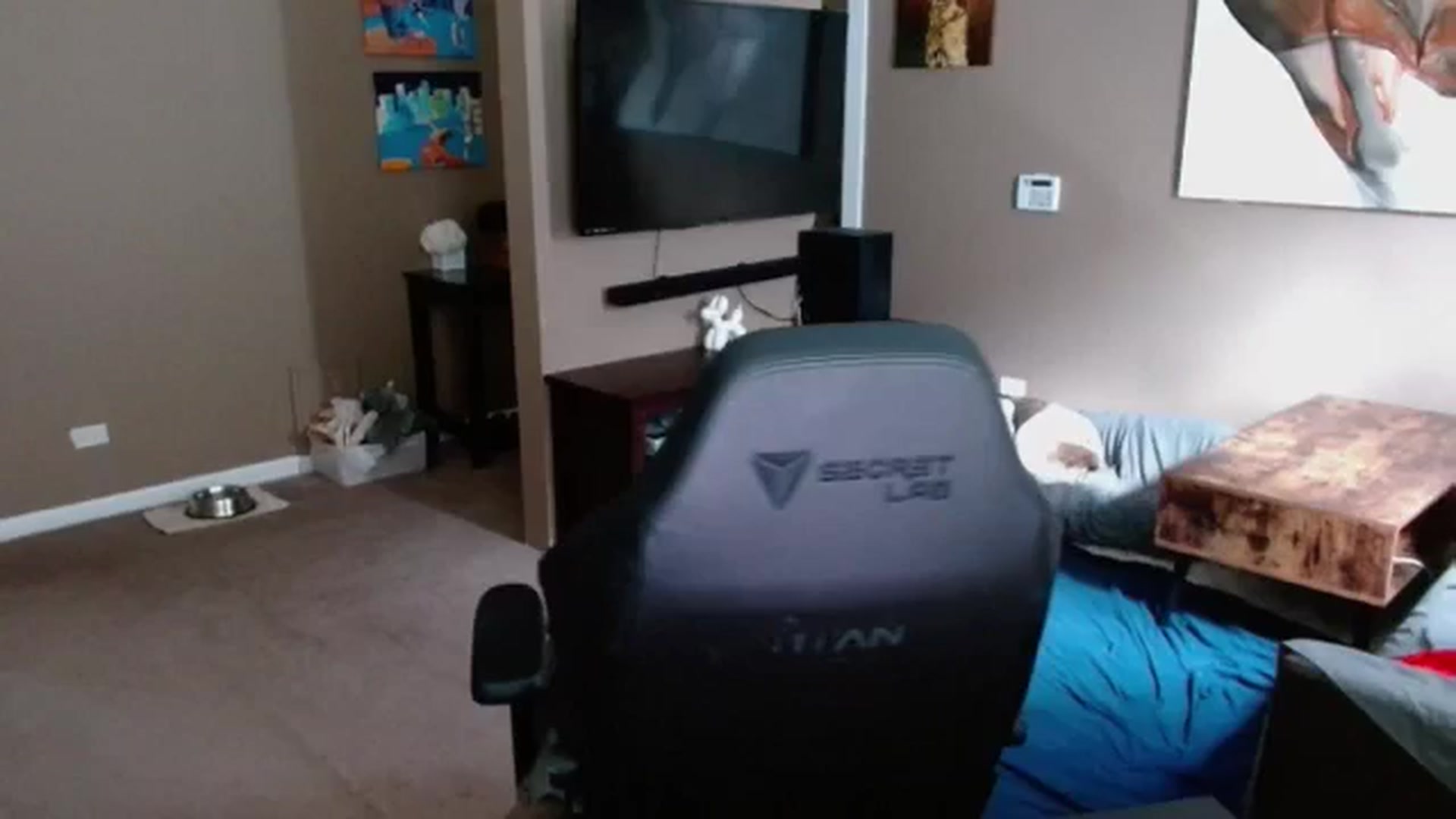 Gallery image thumbnail from Mel_inLove's myfreecams stream on, 10/25/2025, 18:55 image 16 of 20