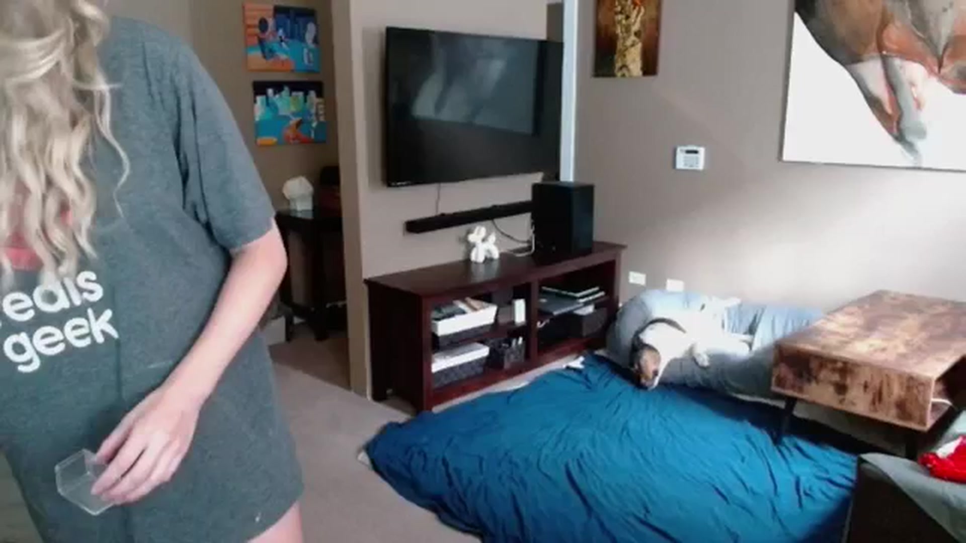 Gallery image thumbnail from Mel_inLove's myfreecams stream on, 10/25/2025, 20:09 image 1 of 20