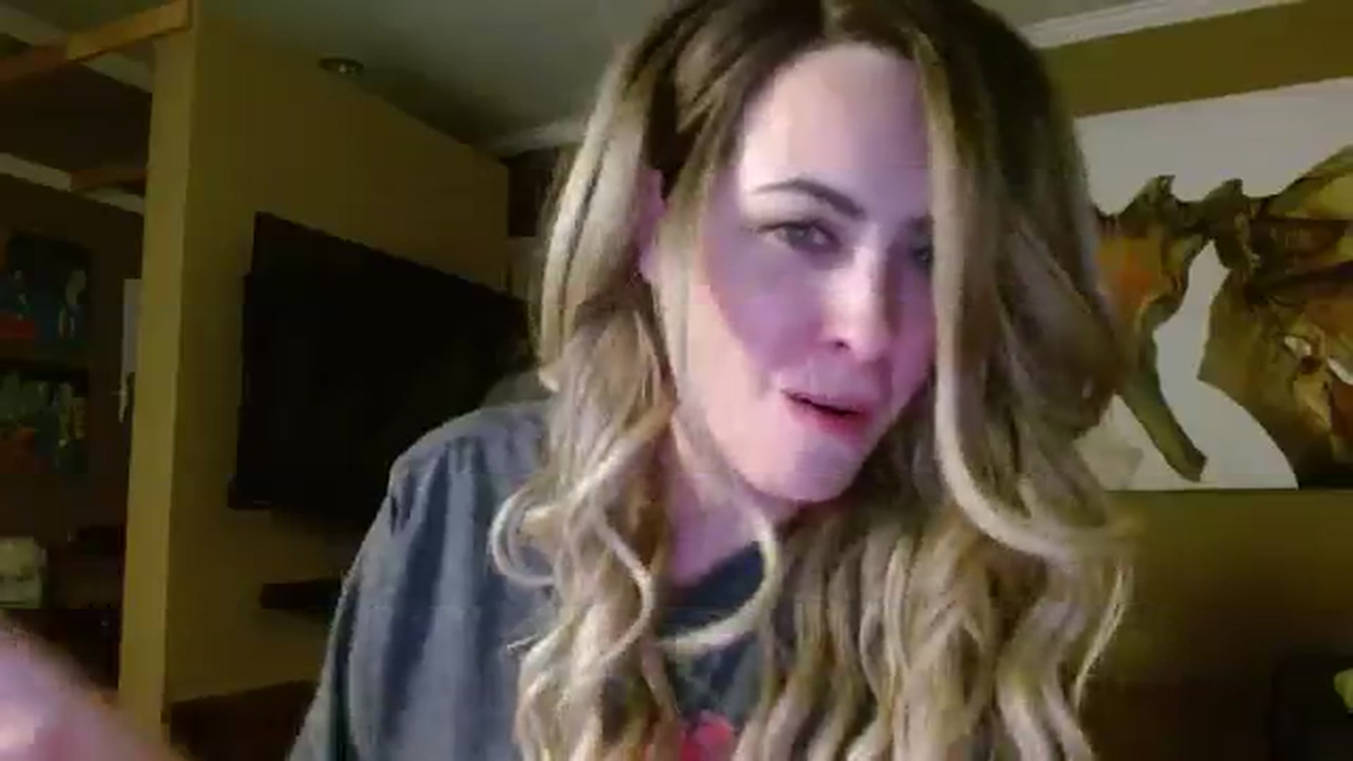 Gallery image thumbnail from Mel_inLove's myfreecams stream on, 11/07/2025, 06:17 image 19 of 20